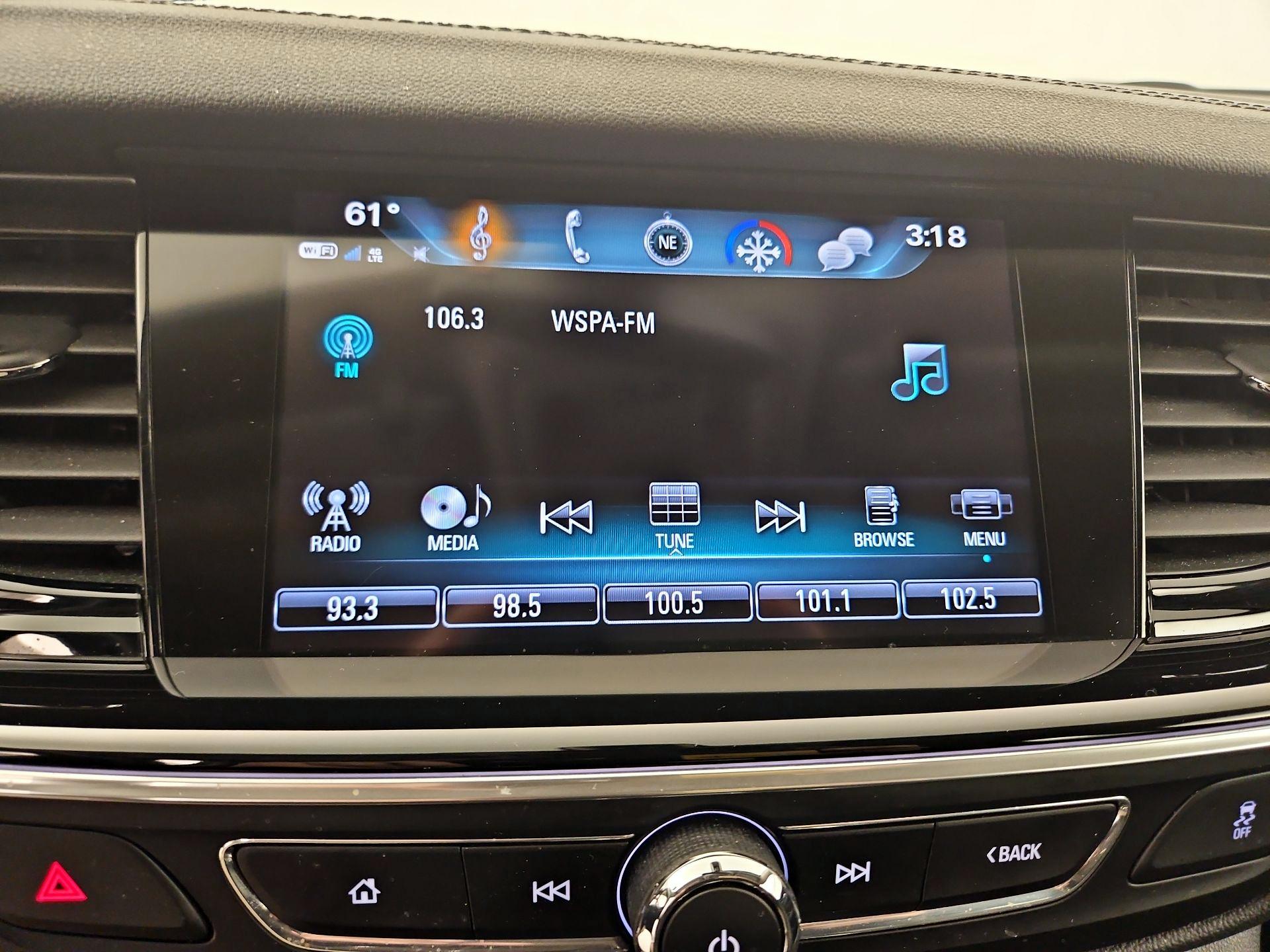 Thumbnail: 2018 Buick Regal - 16