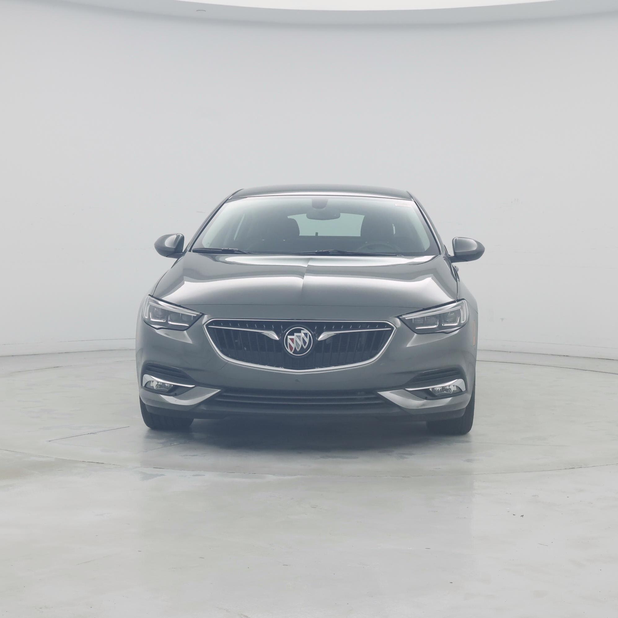 Thumbnail: 2018 Buick Regal - 5