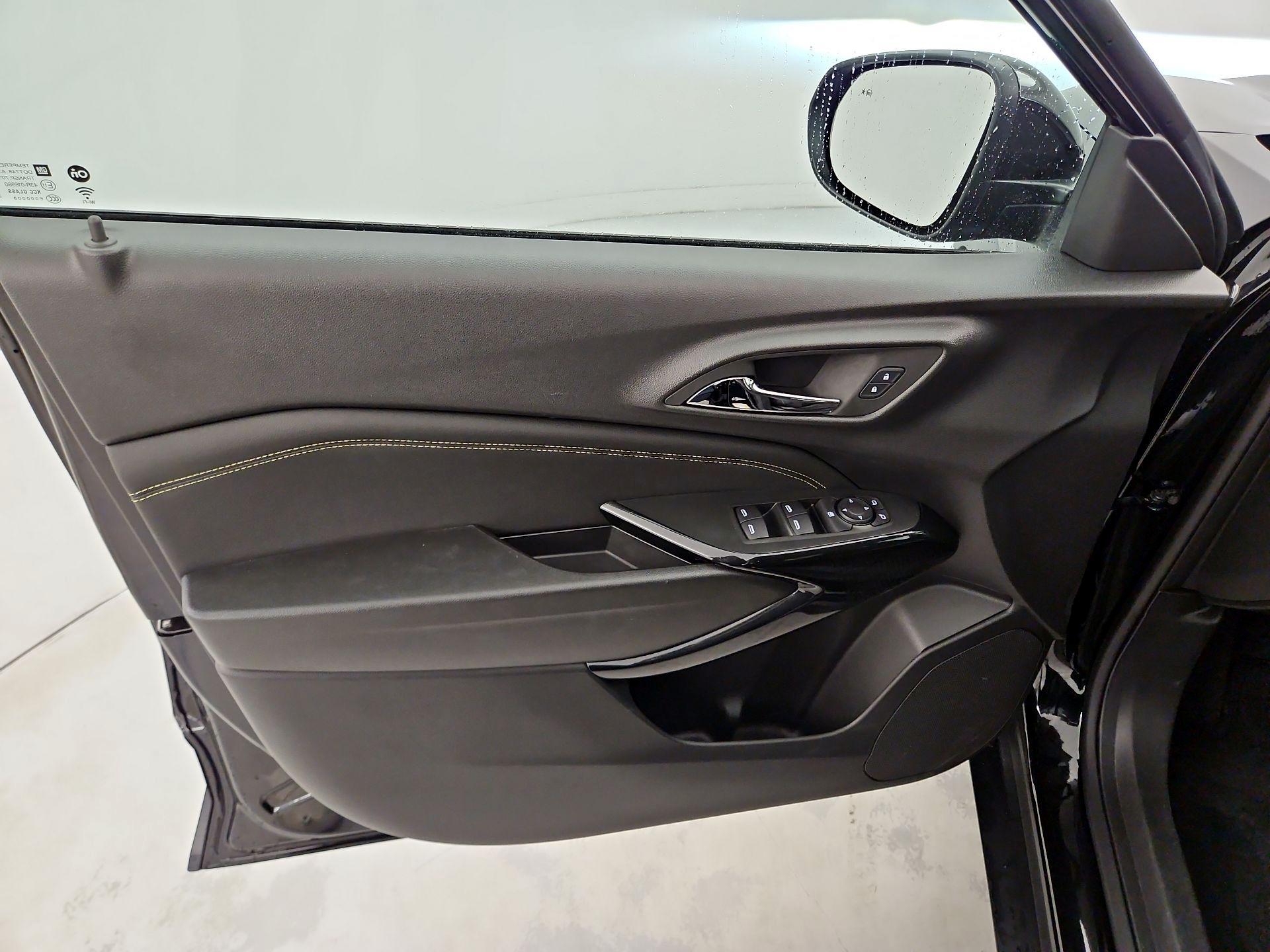 Thumbnail: 2024 Chevrolet Trax - 12