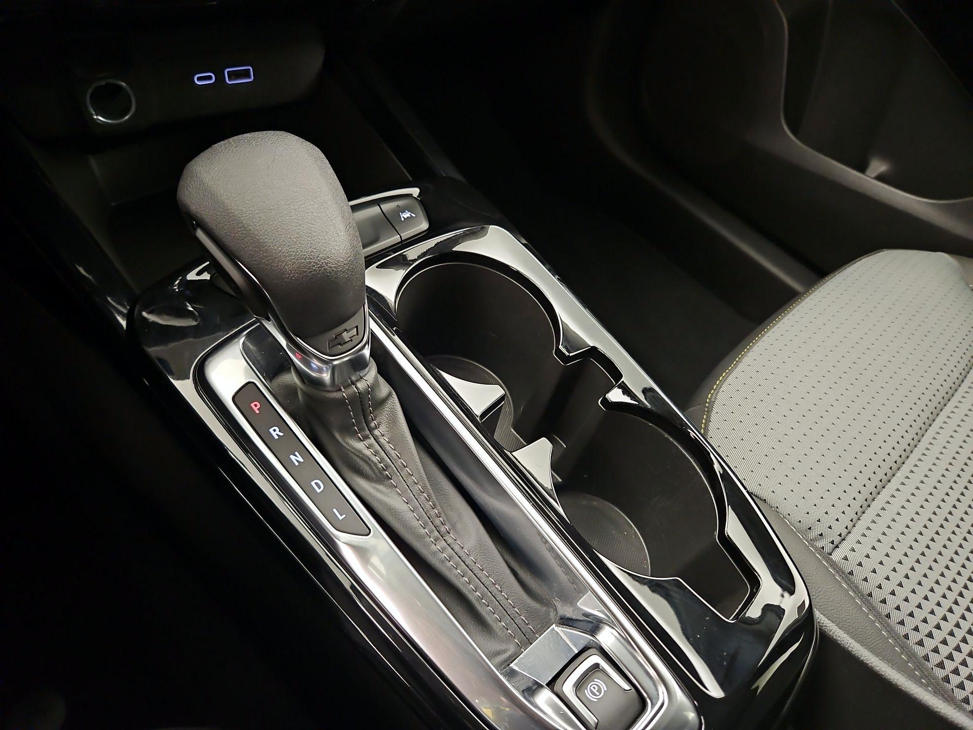 Thumbnail: 2024 Chevrolet Trax - 17