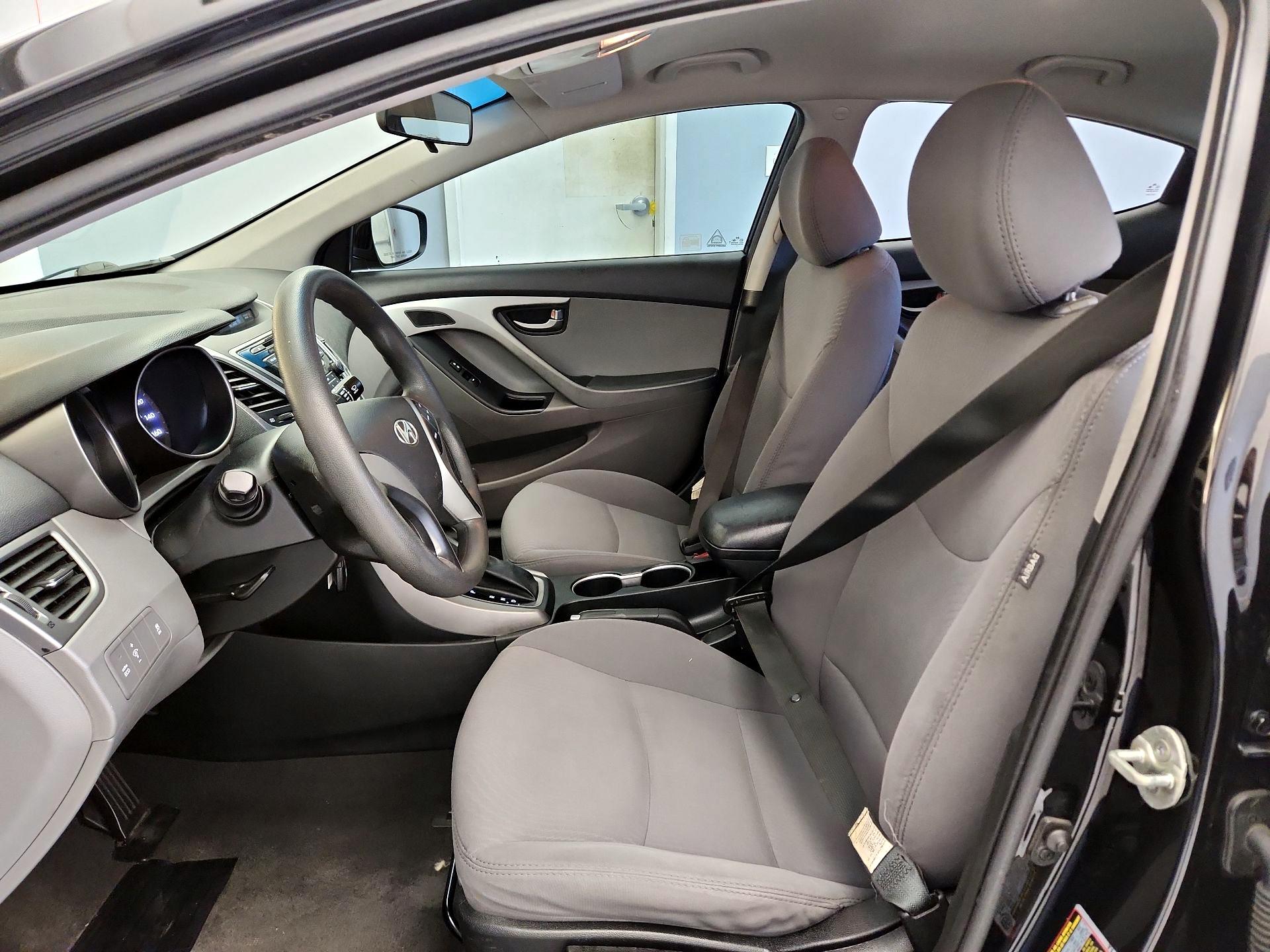 Thumbnail: 2016 Hyundai Elantra - 11