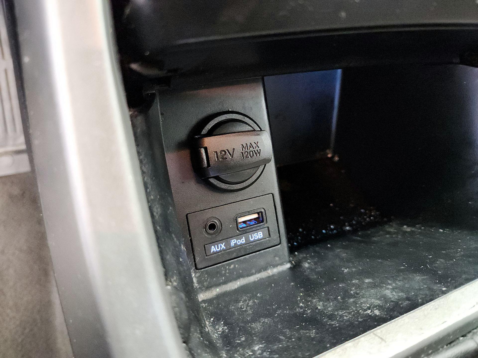 Thumbnail: 2016 Hyundai Elantra - 17