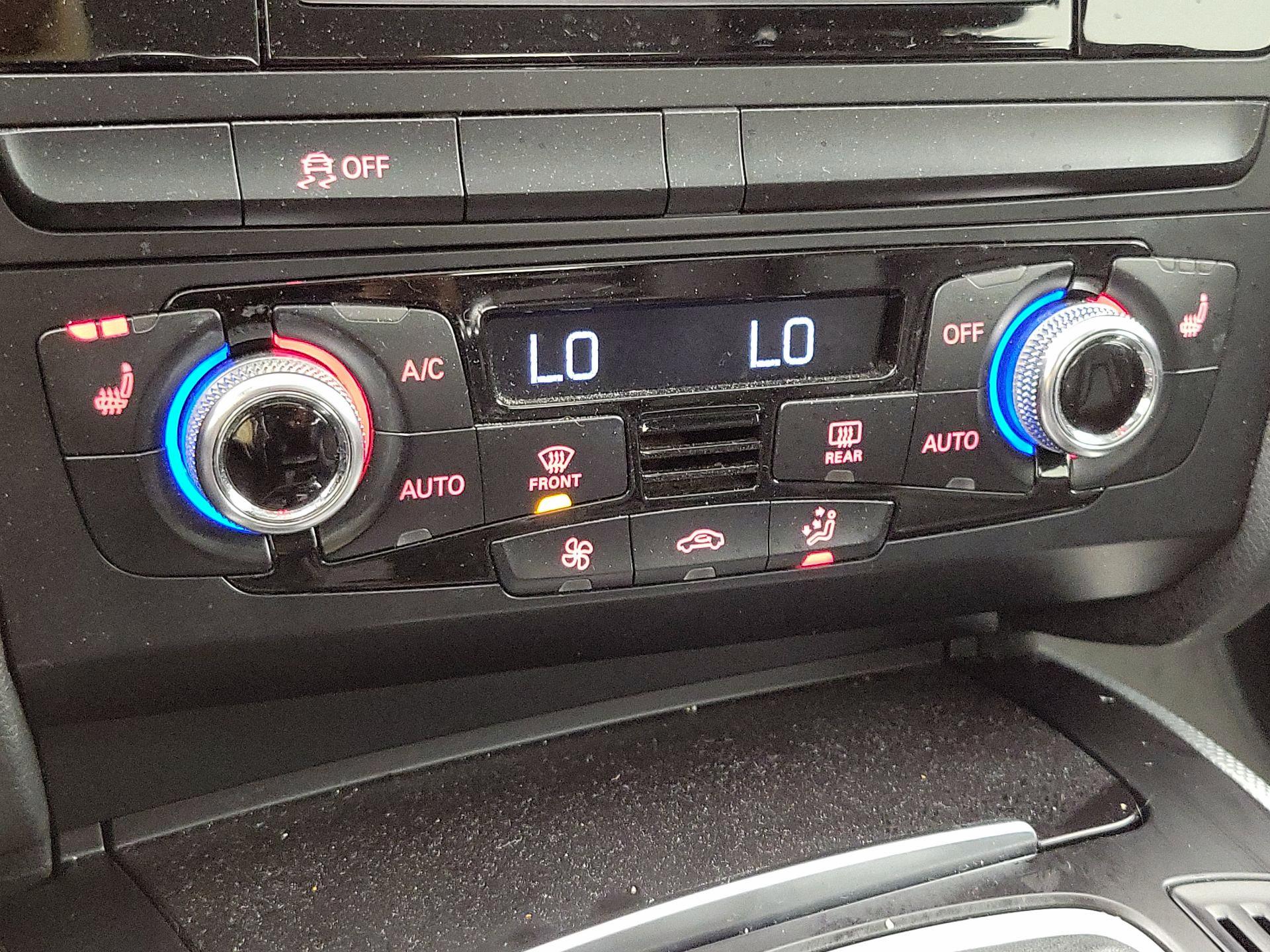 Thumbnail: 2016 Audi A4 - 17