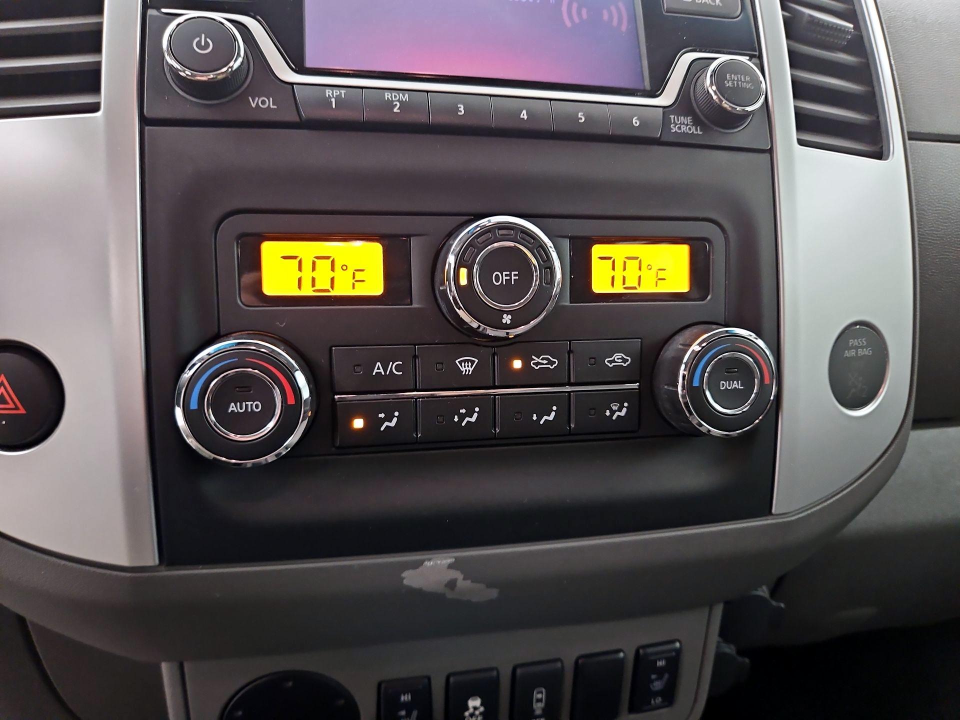 Thumbnail: 2015 Nissan Frontier - 16