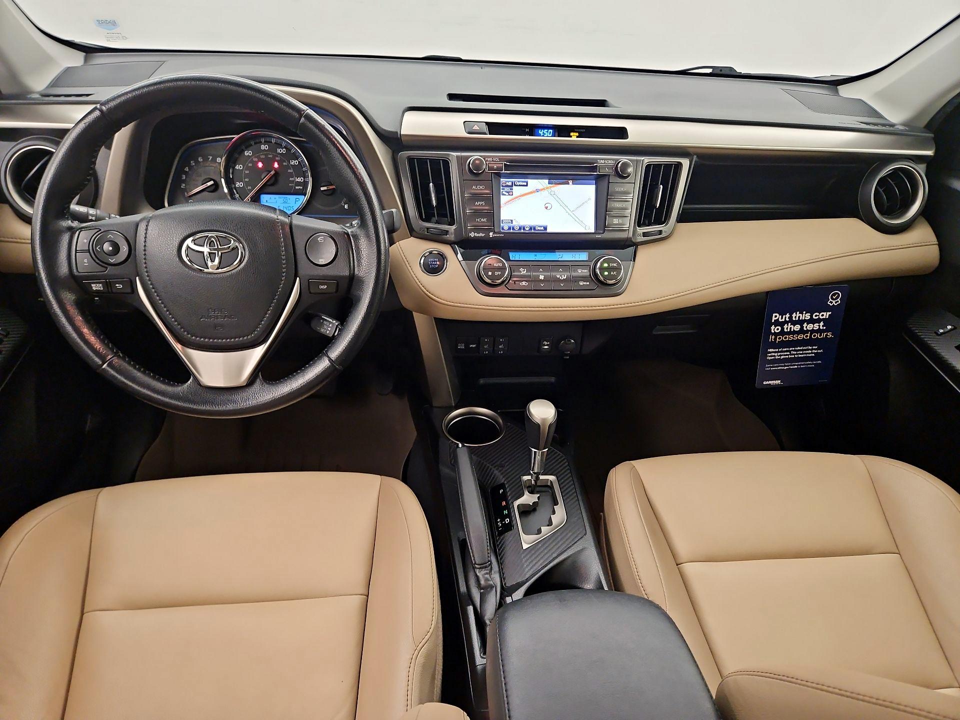 Thumbnail: 2015 Toyota RAV4 - 9