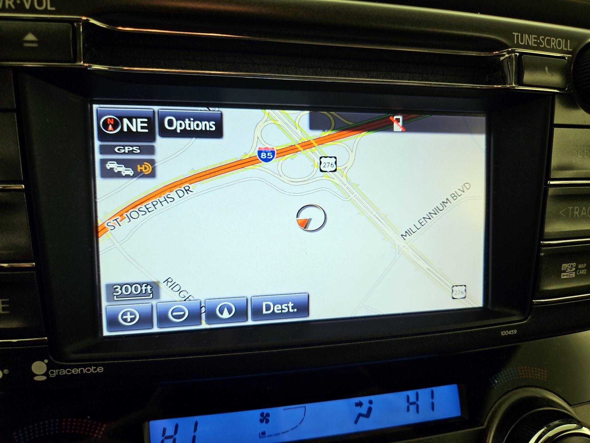 Thumbnail: 2015 Toyota RAV4 - 14