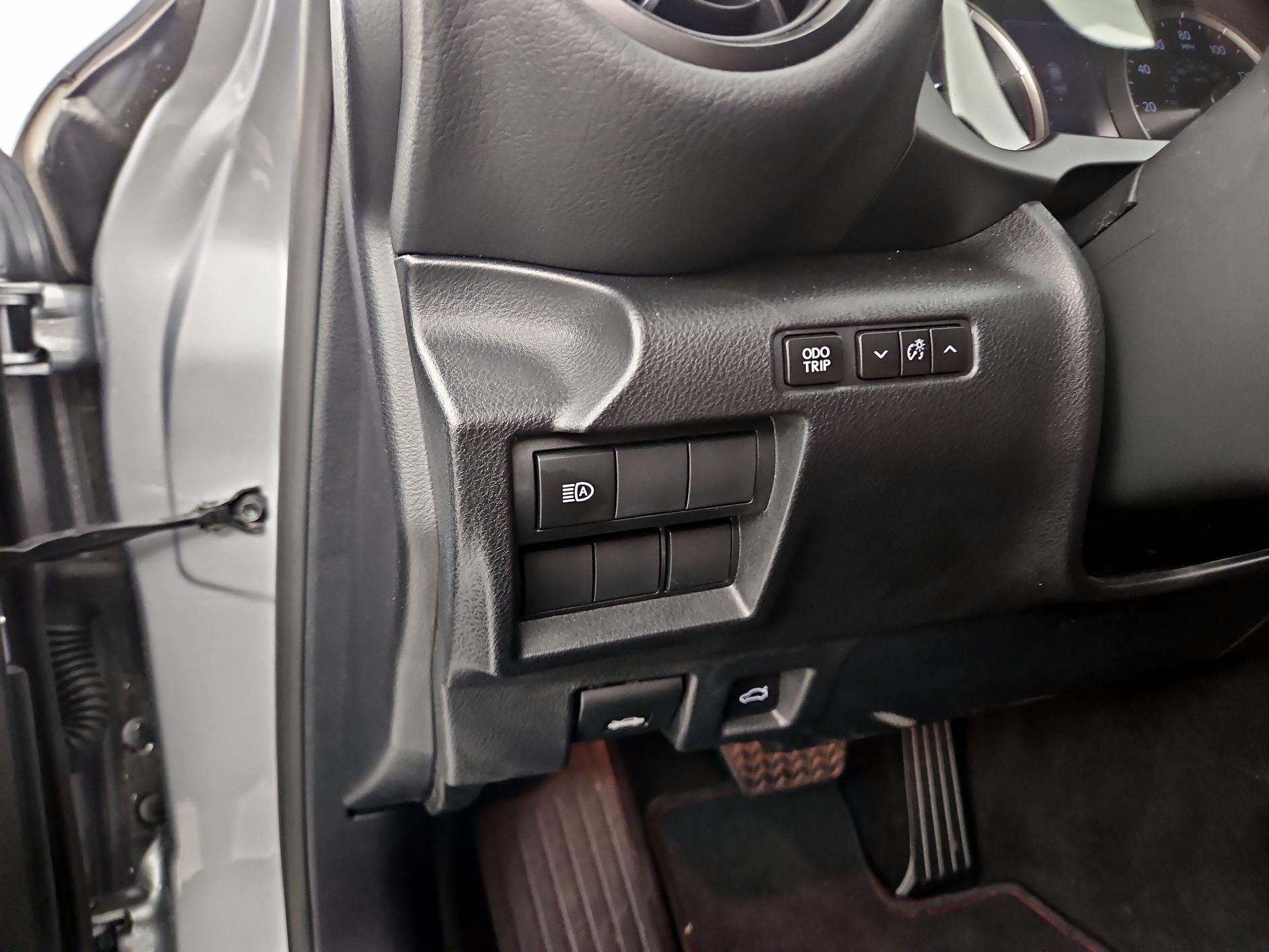 Thumbnail: 2025 Lexus IS - 13