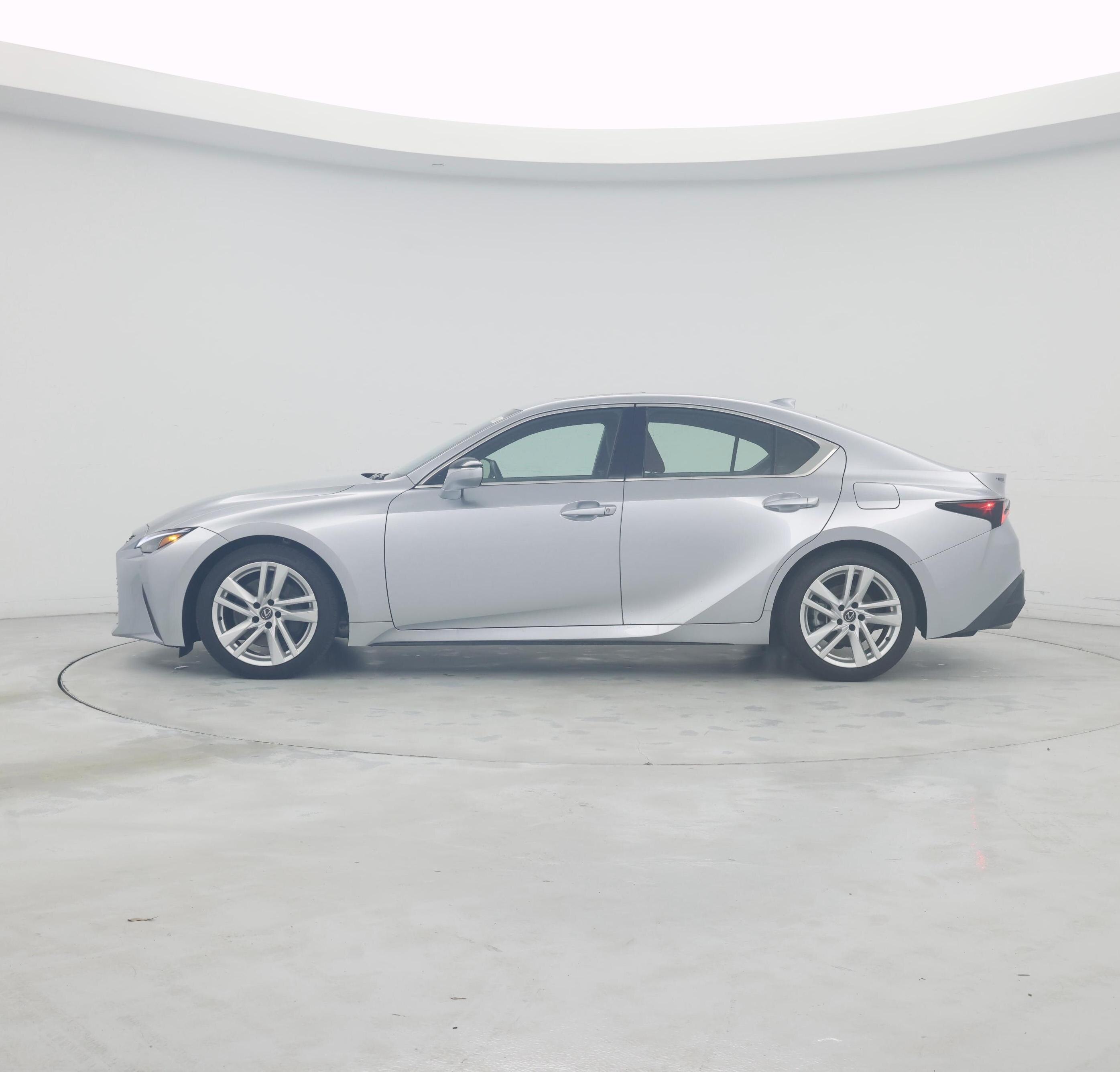 Thumbnail: 2025 Lexus IS - 3