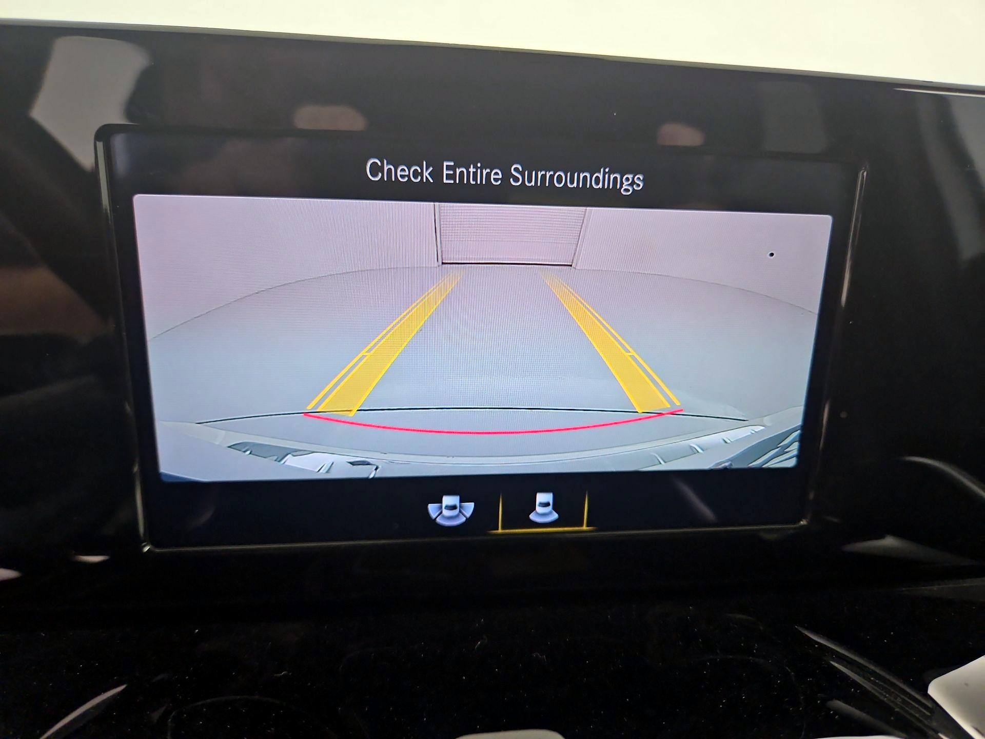 Thumbnail: 2021 Mercedes-Benz GLB - 14