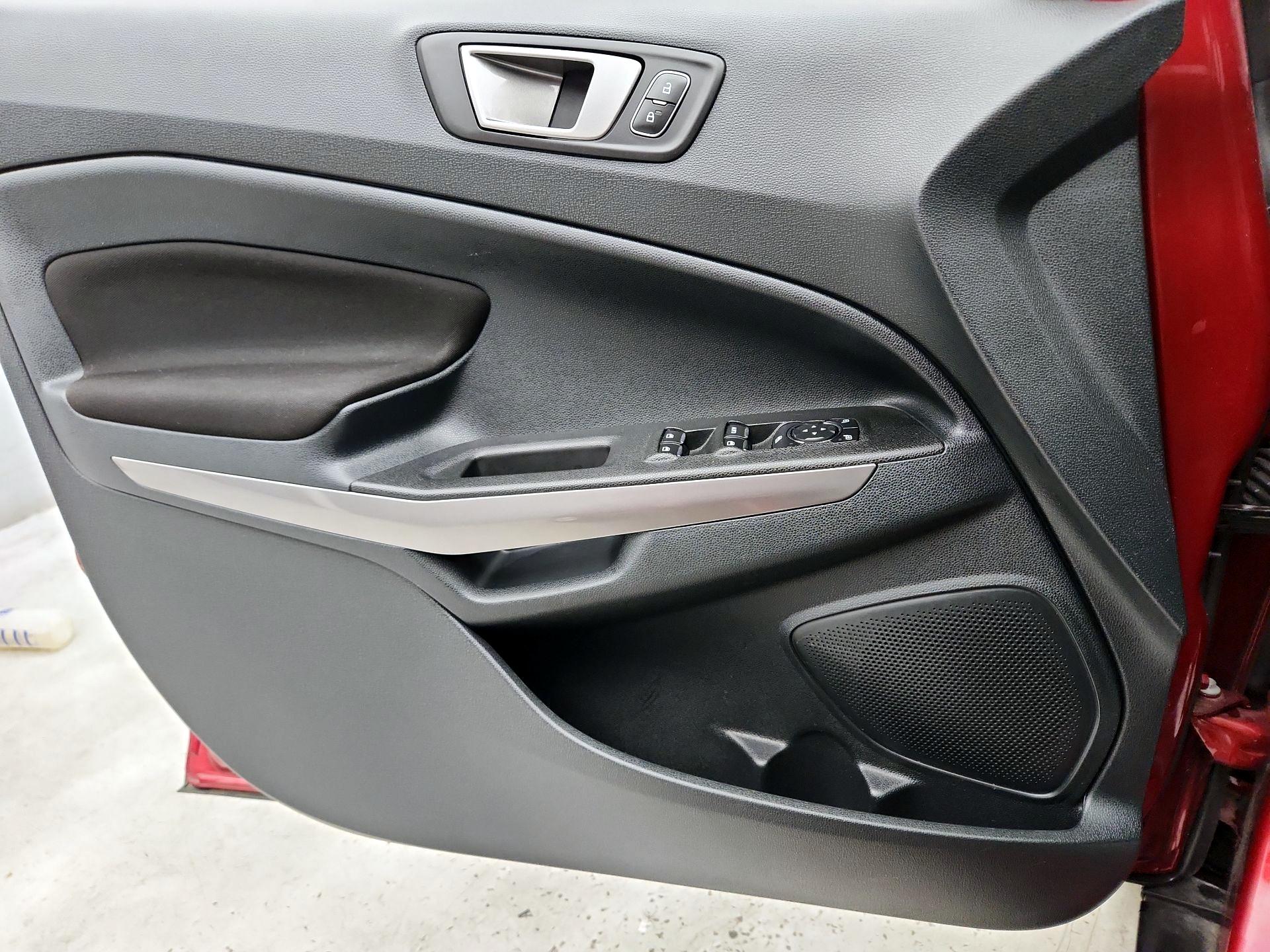 Thumbnail: 2021 Ford EcoSport - 12