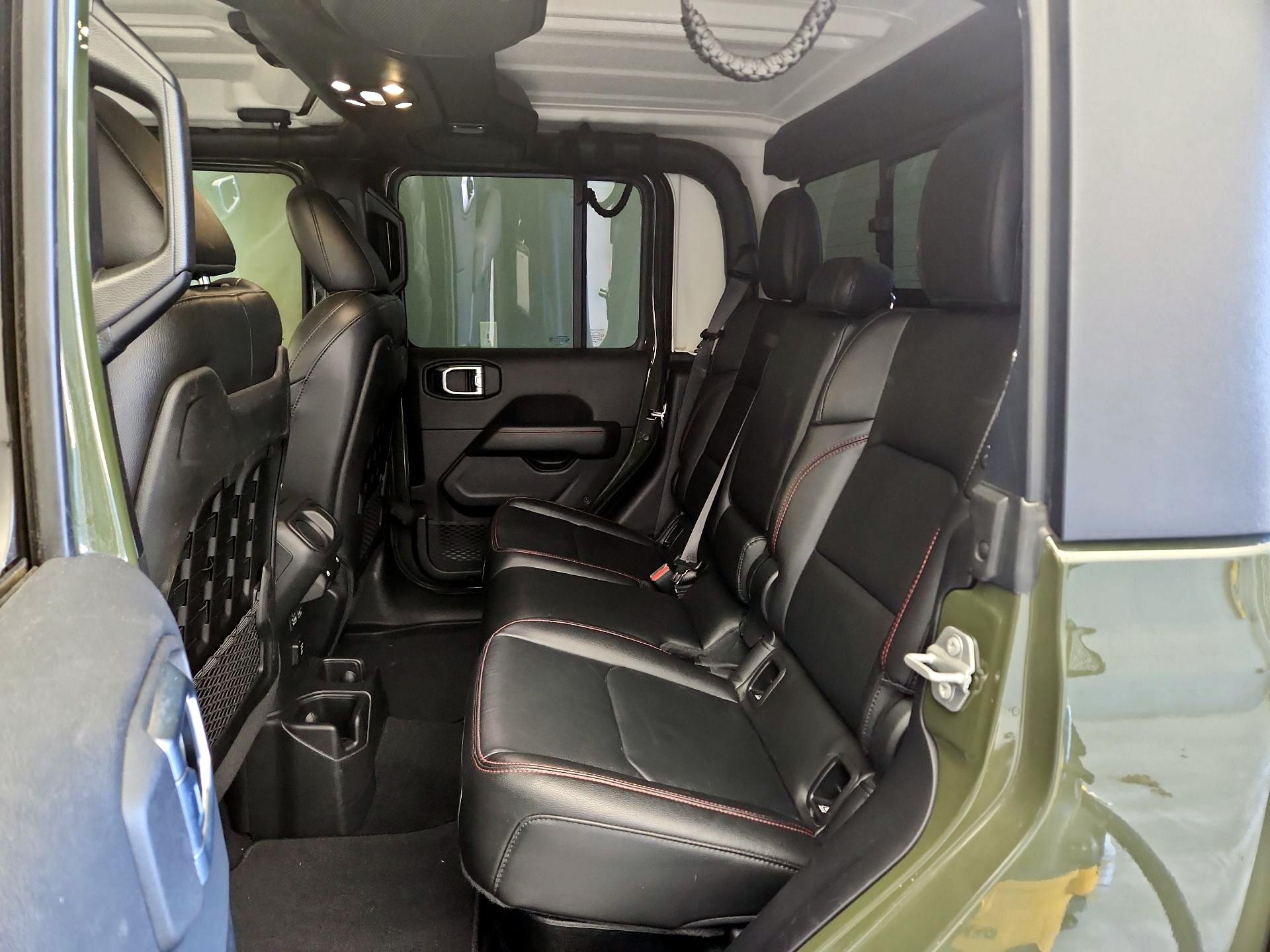 Thumbnail: 2021 Jeep Gladiator - 20