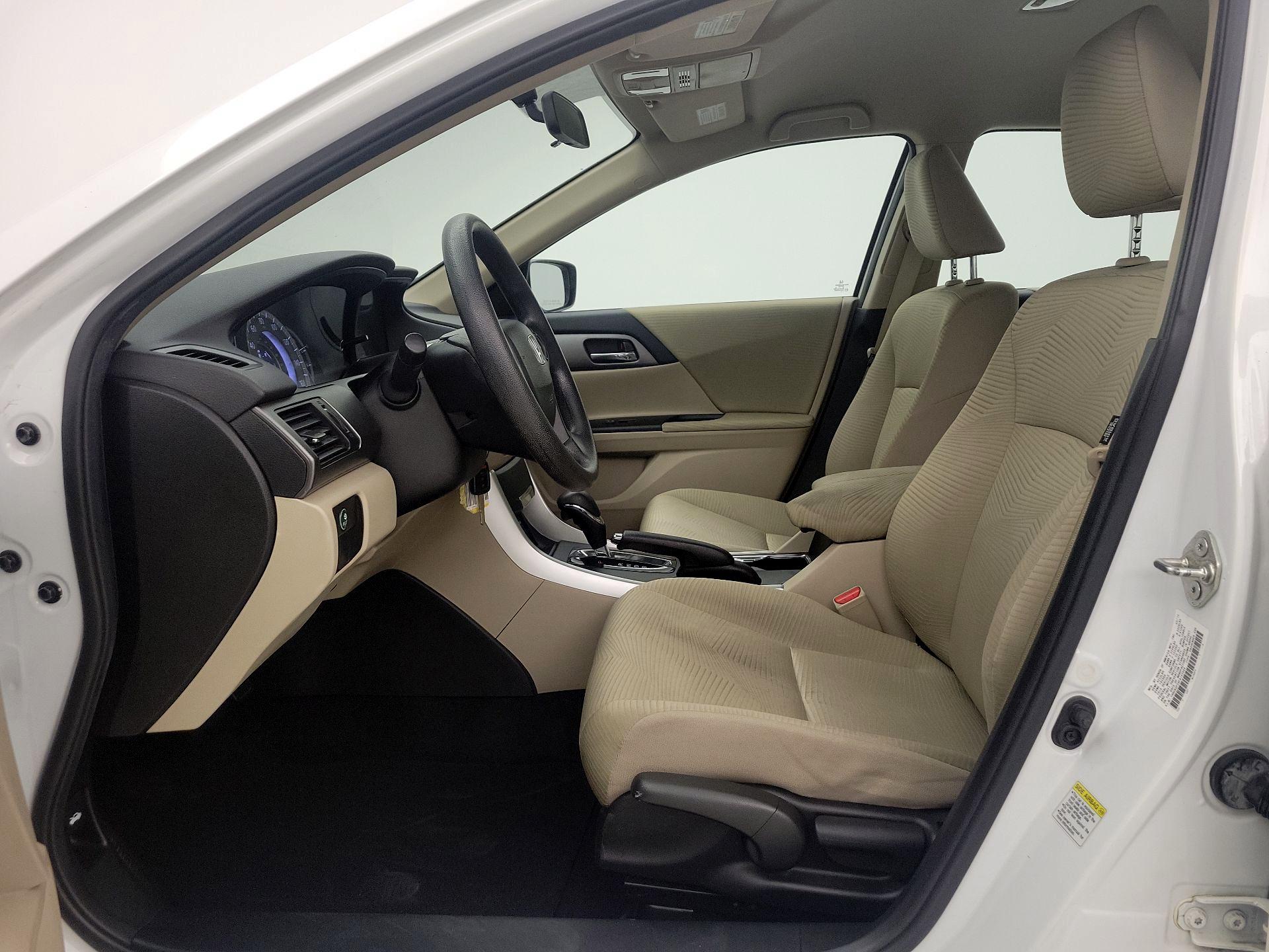 Thumbnail: 2015 Honda Accord - 11