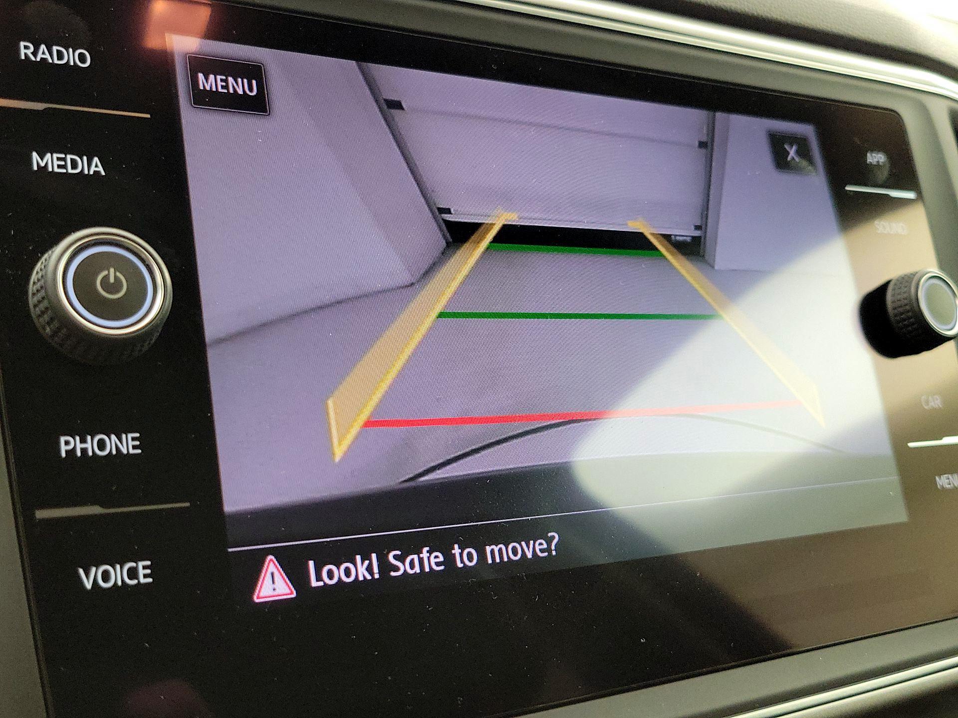 Thumbnail: 2018 Volkswagen Atlas - 14