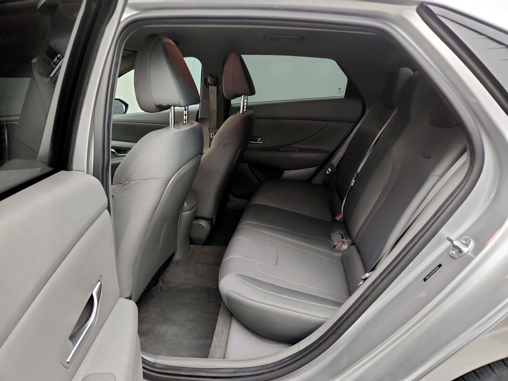 Thumbnail: 2023 Hyundai Elantra - 19