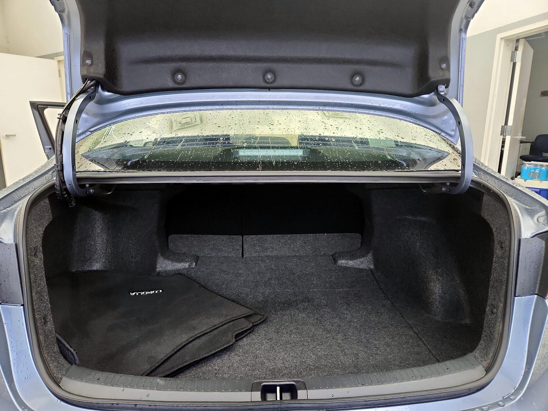 Thumbnail: 2025 Toyota Corolla - 20