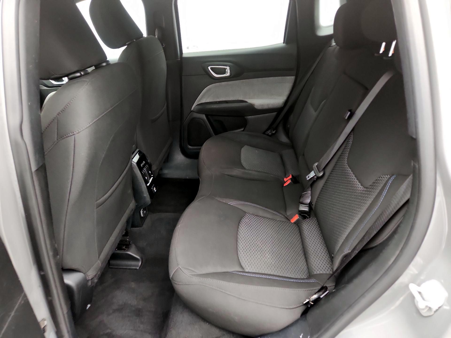 Thumbnail: 2023 Jeep Compass - 19