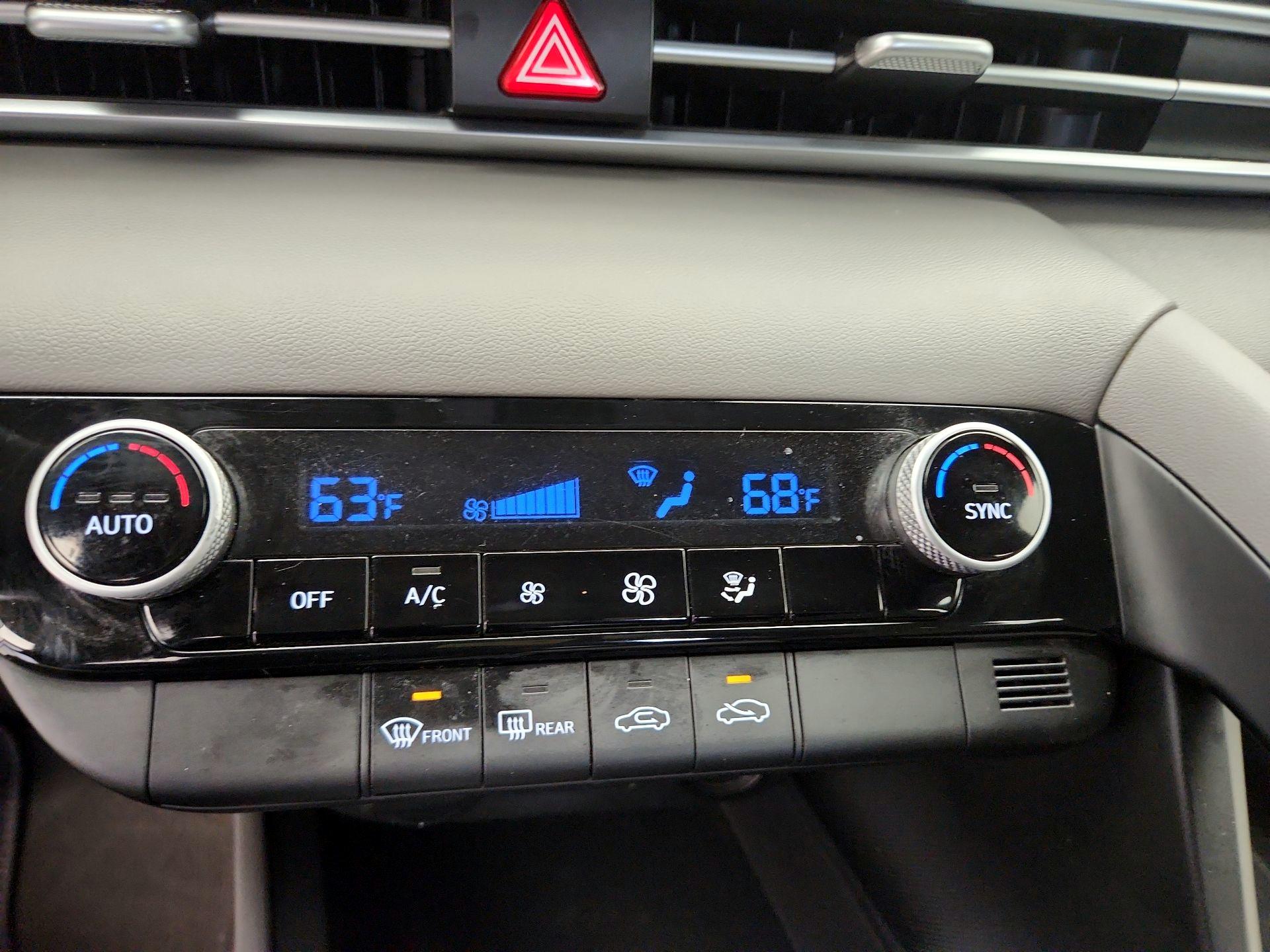 Thumbnail: 2022 Hyundai Elantra - 16