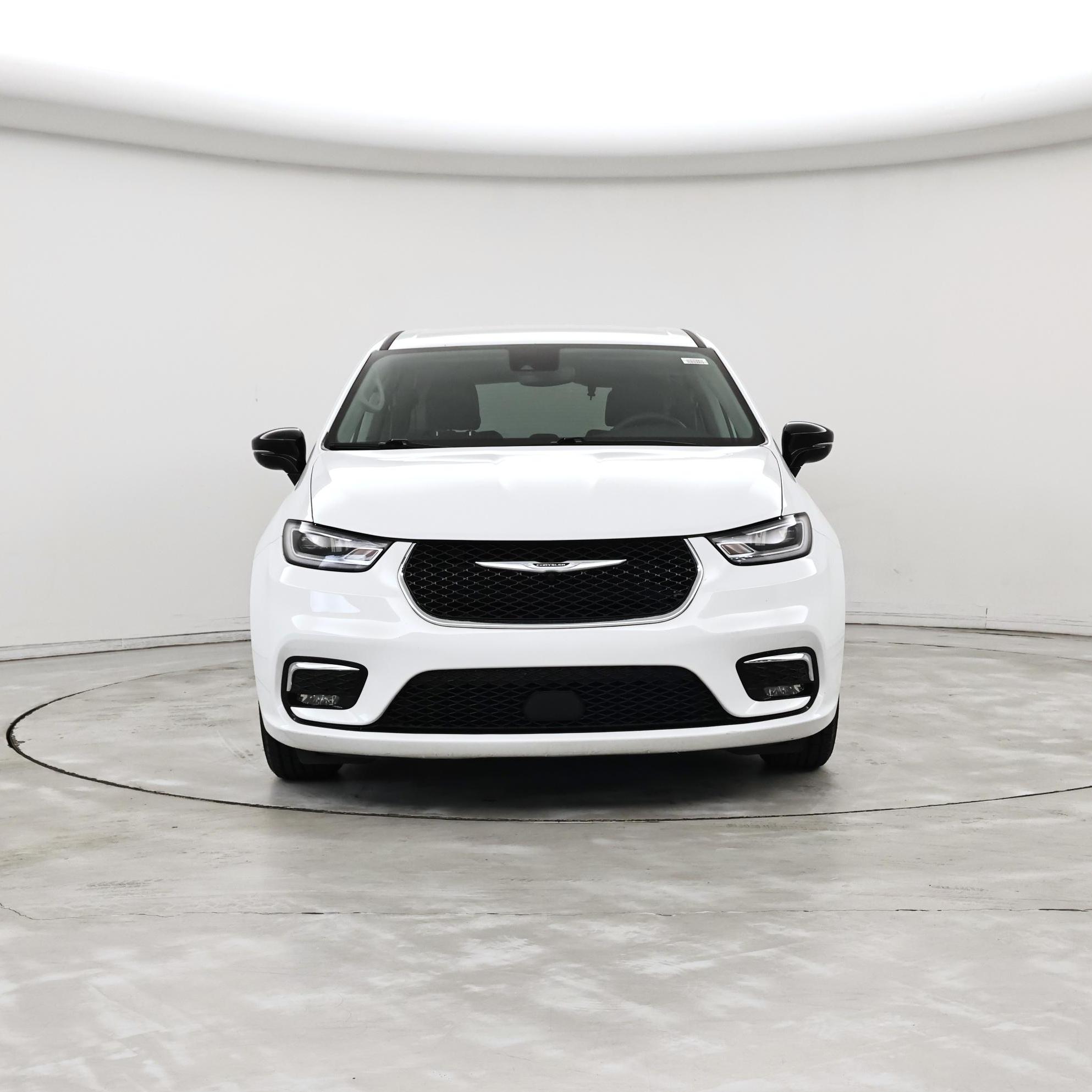 Thumbnail: 2024 Chrysler Pacifica - 5