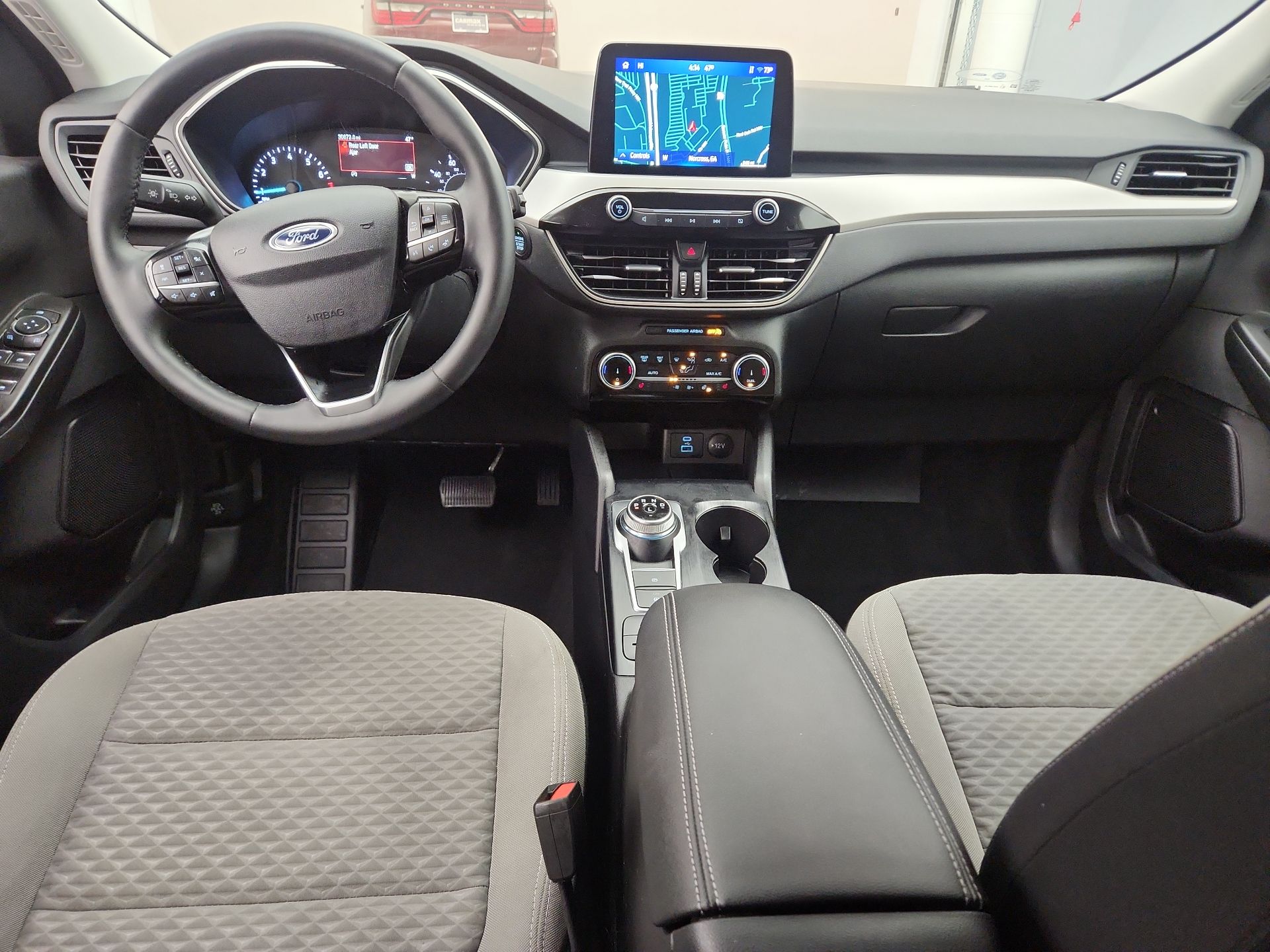 Thumbnail: 2022 Ford Escape - 9