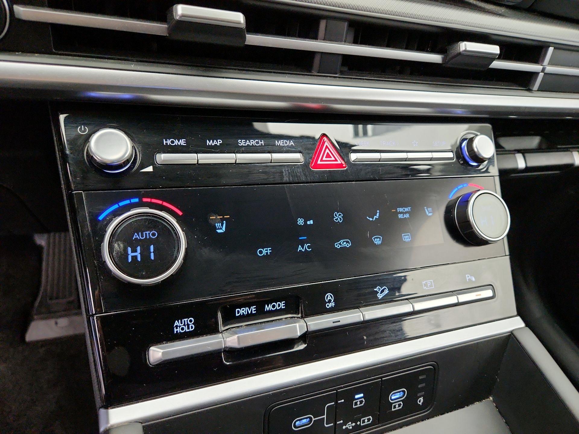 Thumbnail: 2025 Hyundai Santa Fe - 16