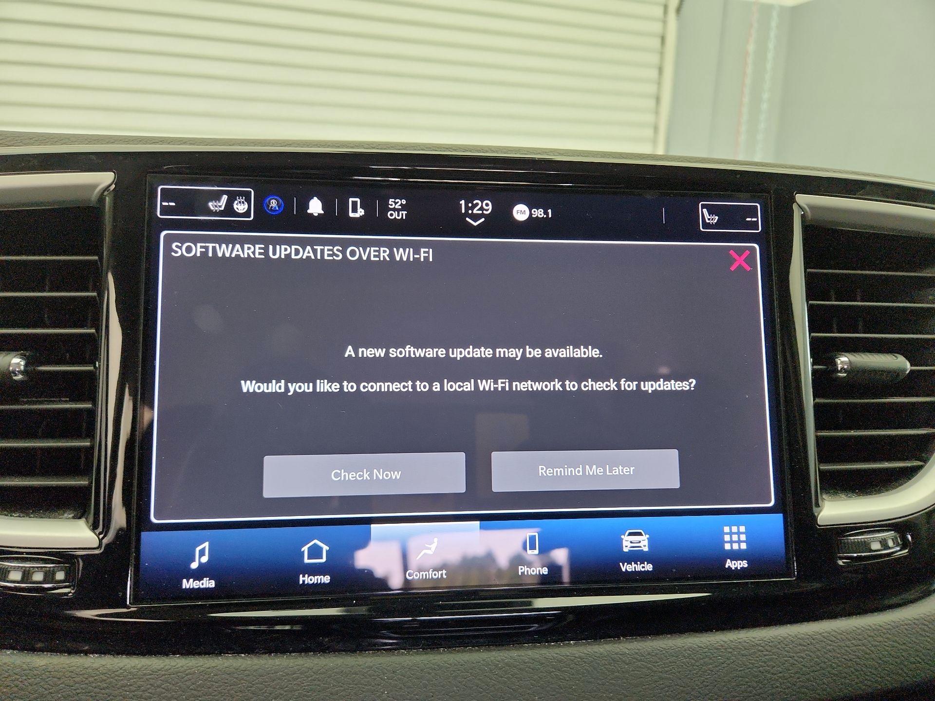 Thumbnail: 2024 Chrysler Pacifica - 15