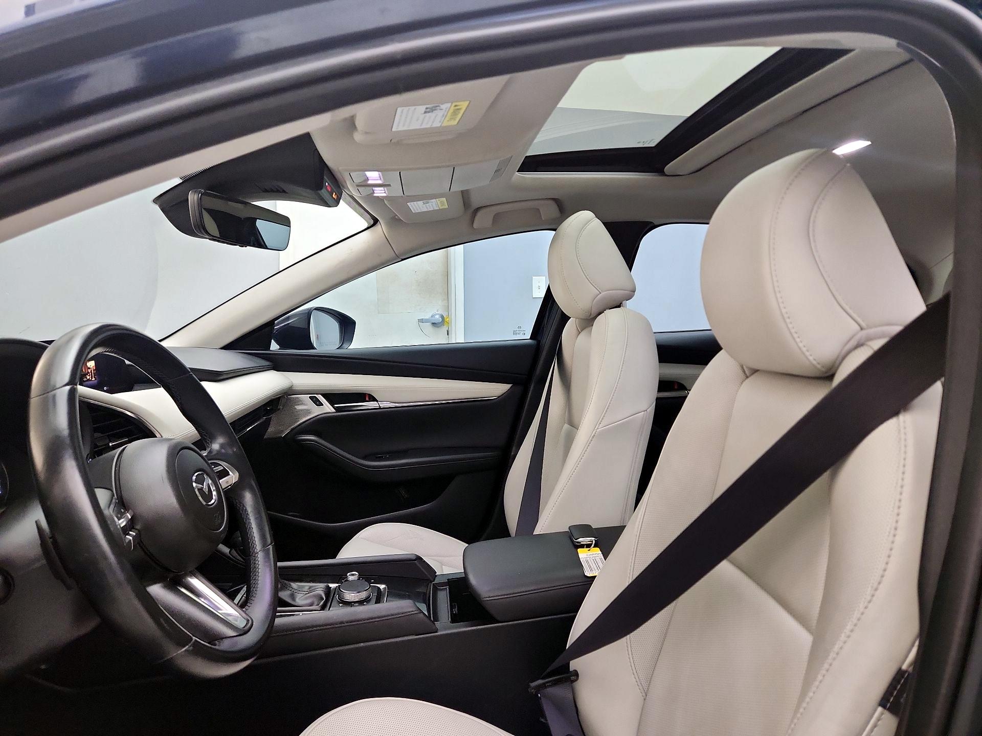 Thumbnail: 2021 Mazda Mazda3 - 19