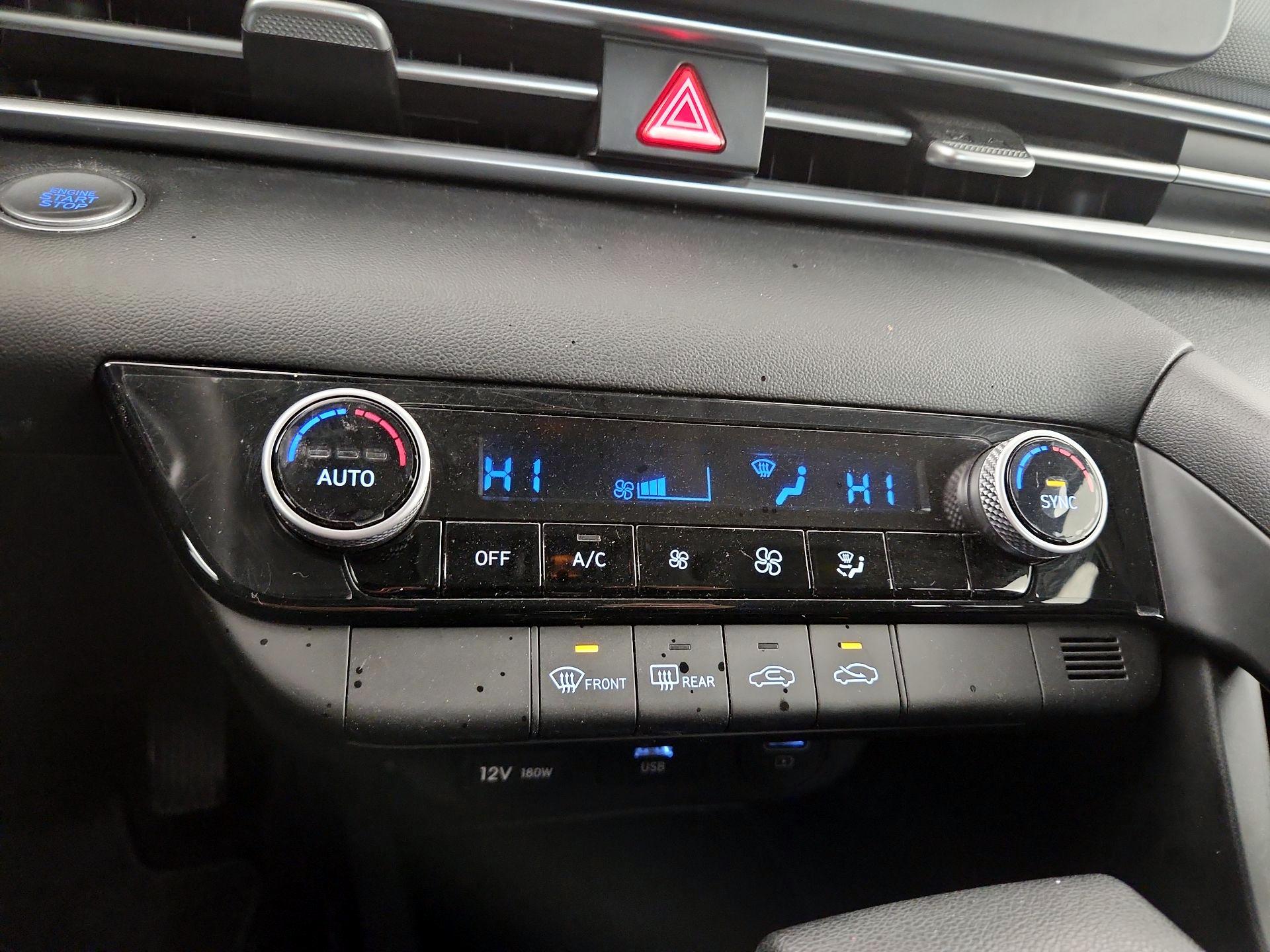 Thumbnail: 2022 Hyundai Elantra - 16