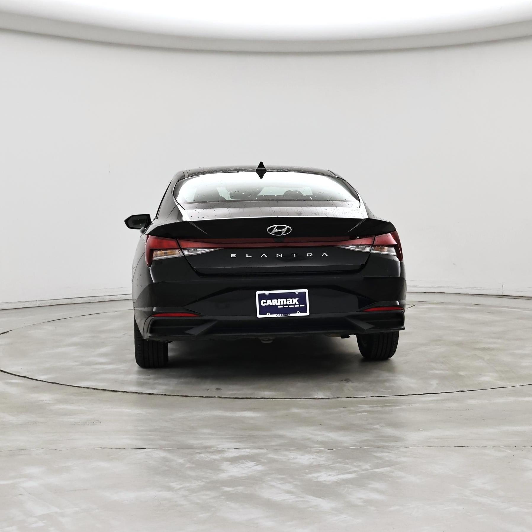 Thumbnail: 2022 Hyundai Elantra - 6