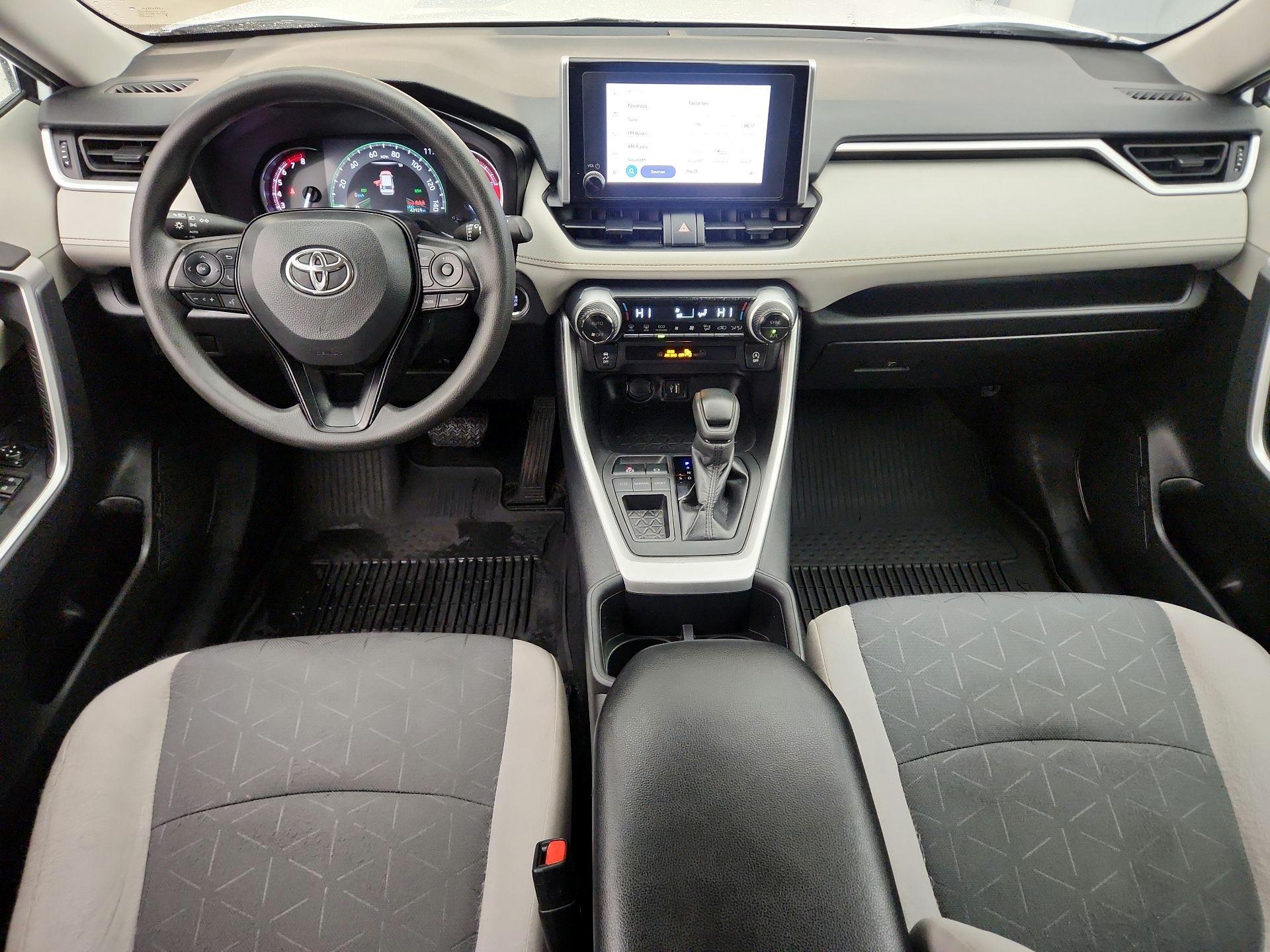 Thumbnail: 2024 Toyota RAV4 - 9