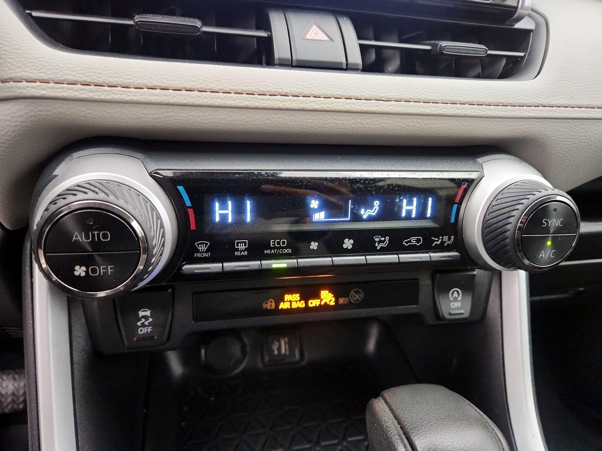 Thumbnail: 2024 Toyota RAV4 - 16