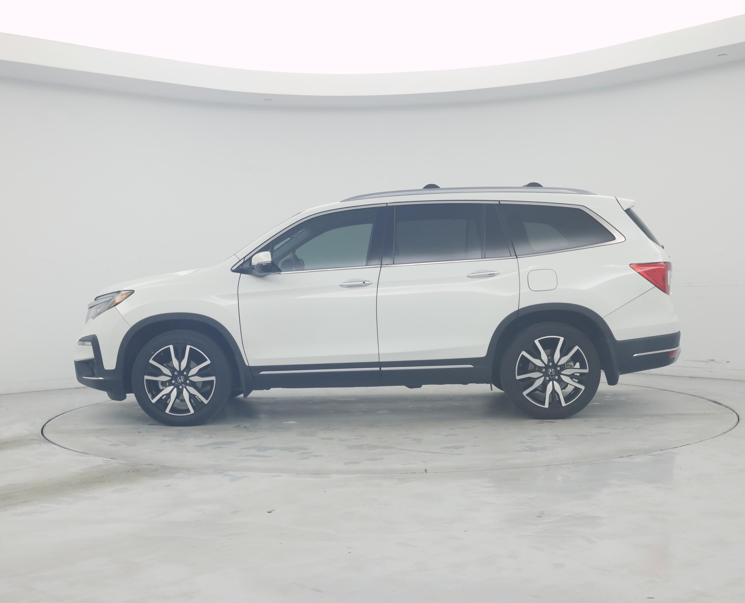 Thumbnail: 2021 Honda Pilot - 3