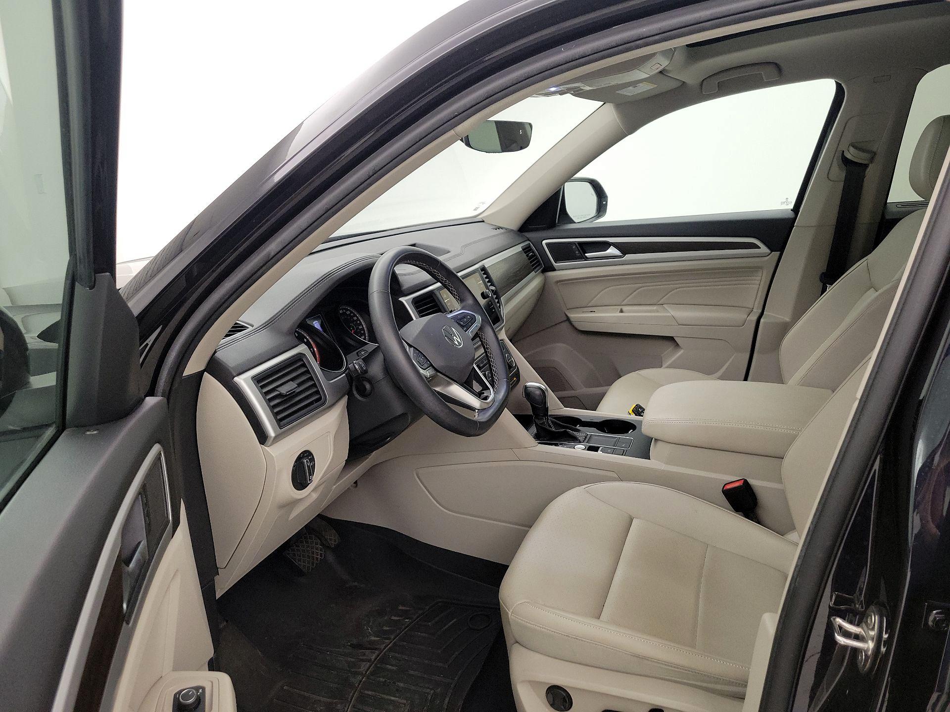 Thumbnail: 2021 Volkswagen Atlas - 11