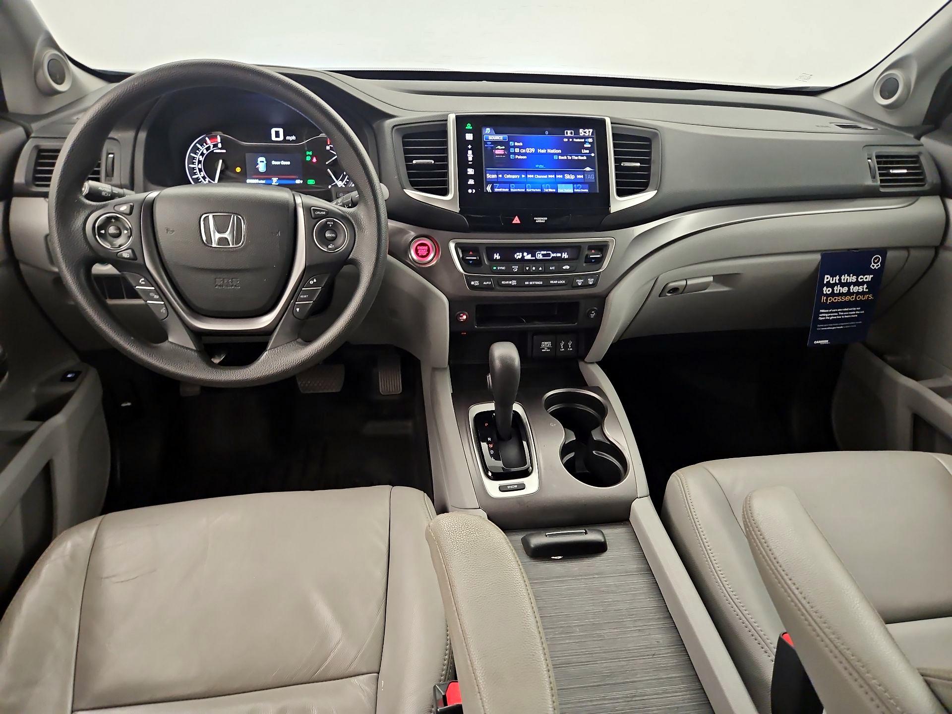 Thumbnail: 2016 Honda Pilot - 9