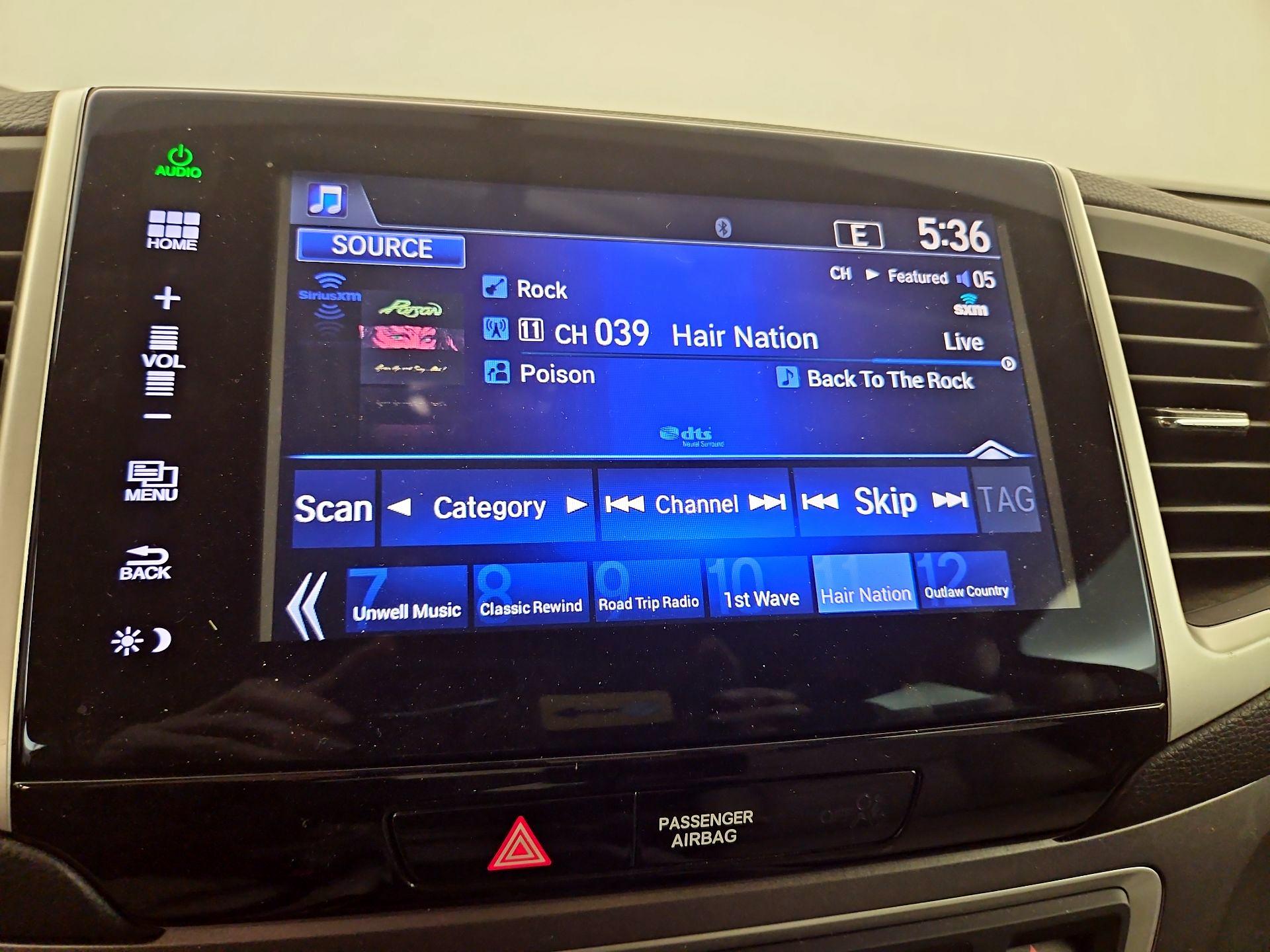 Thumbnail: 2016 Honda Pilot - 15