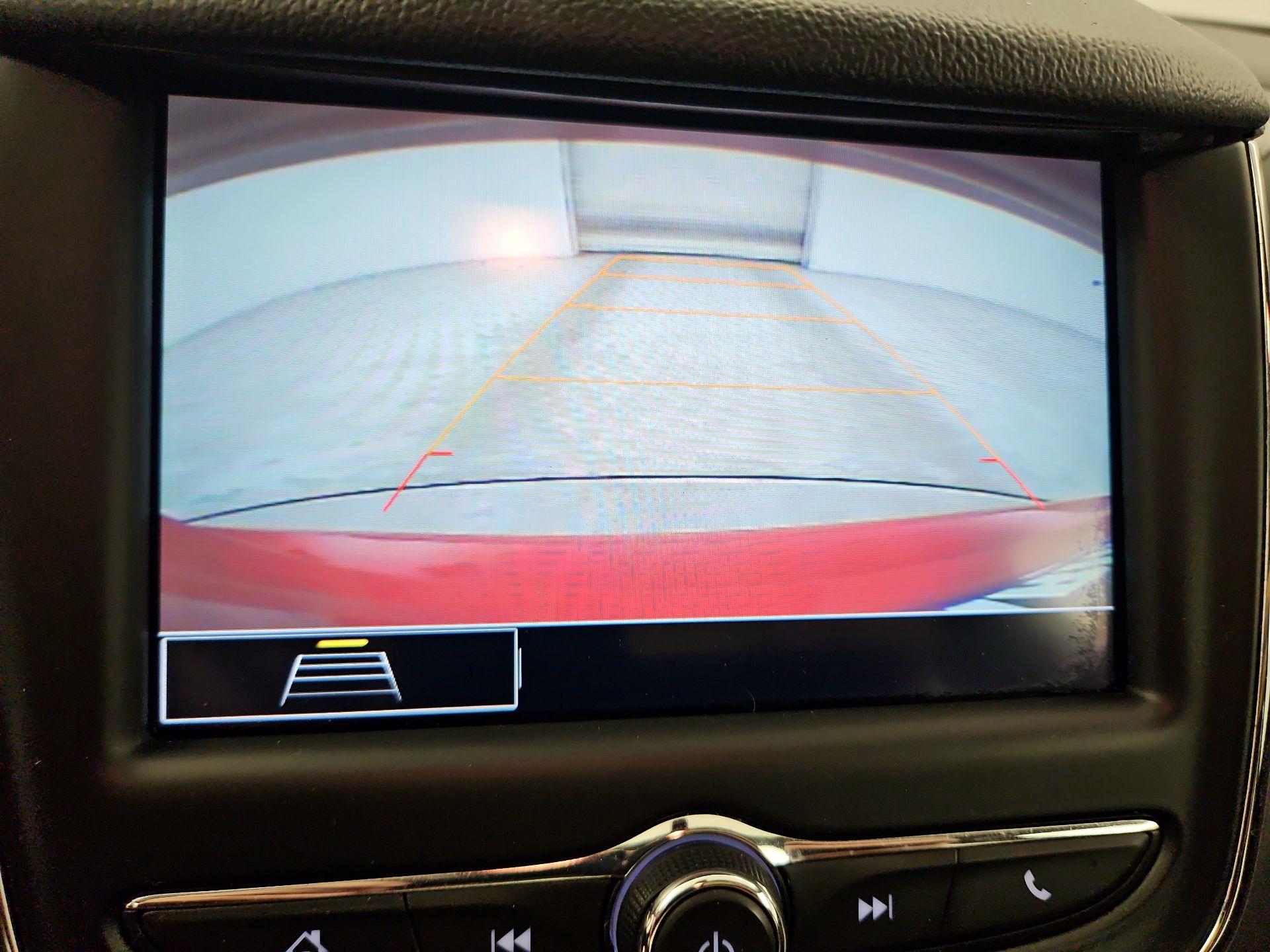 Thumbnail: 2019 Chevrolet Cruze - 14