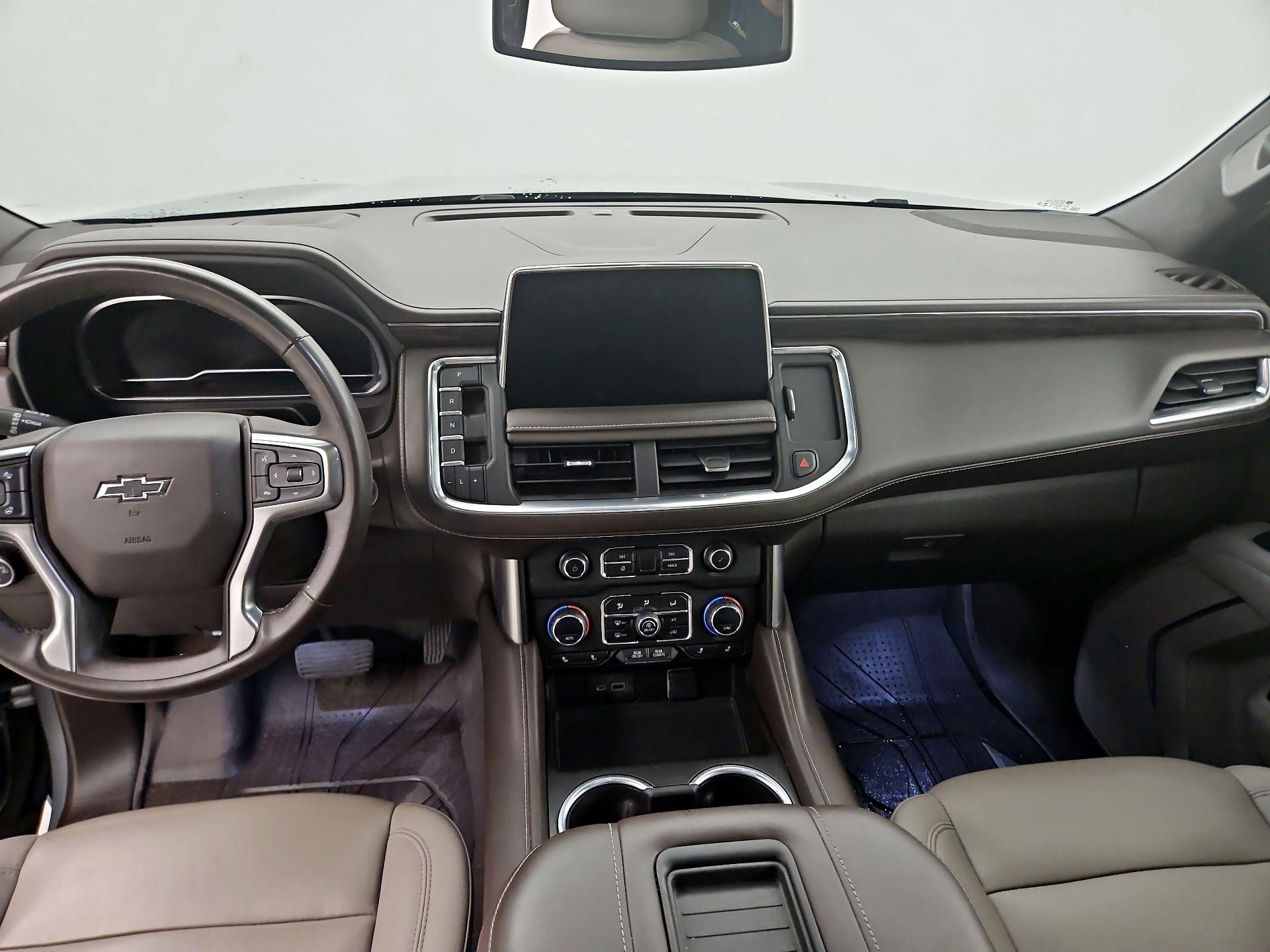 Thumbnail: 2023 Chevrolet Suburban - 9