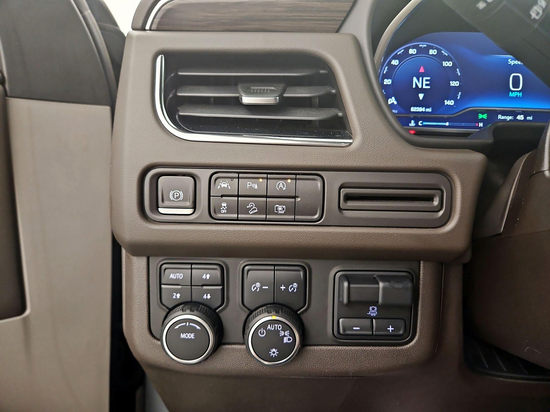 Thumbnail: 2023 Chevrolet Suburban - 13