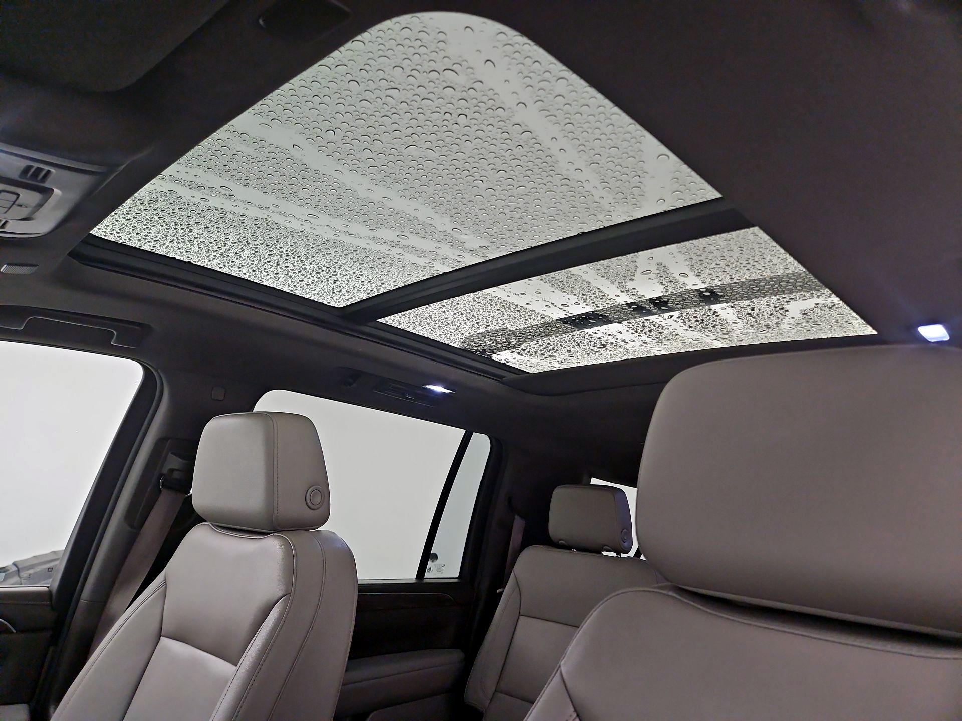 Thumbnail: 2023 Chevrolet Suburban - 19