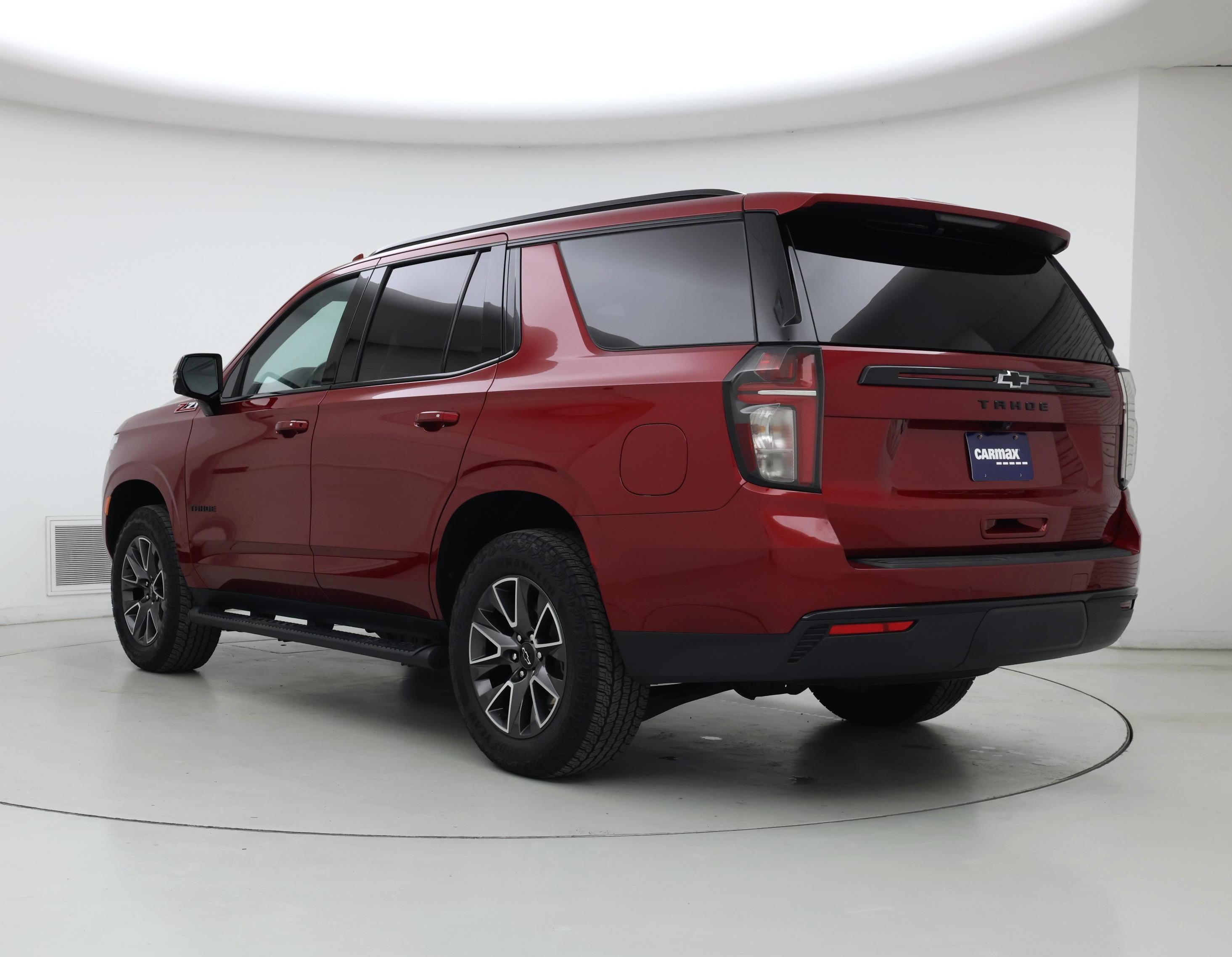 Thumbnail: 2024 Chevrolet Tahoe - 2