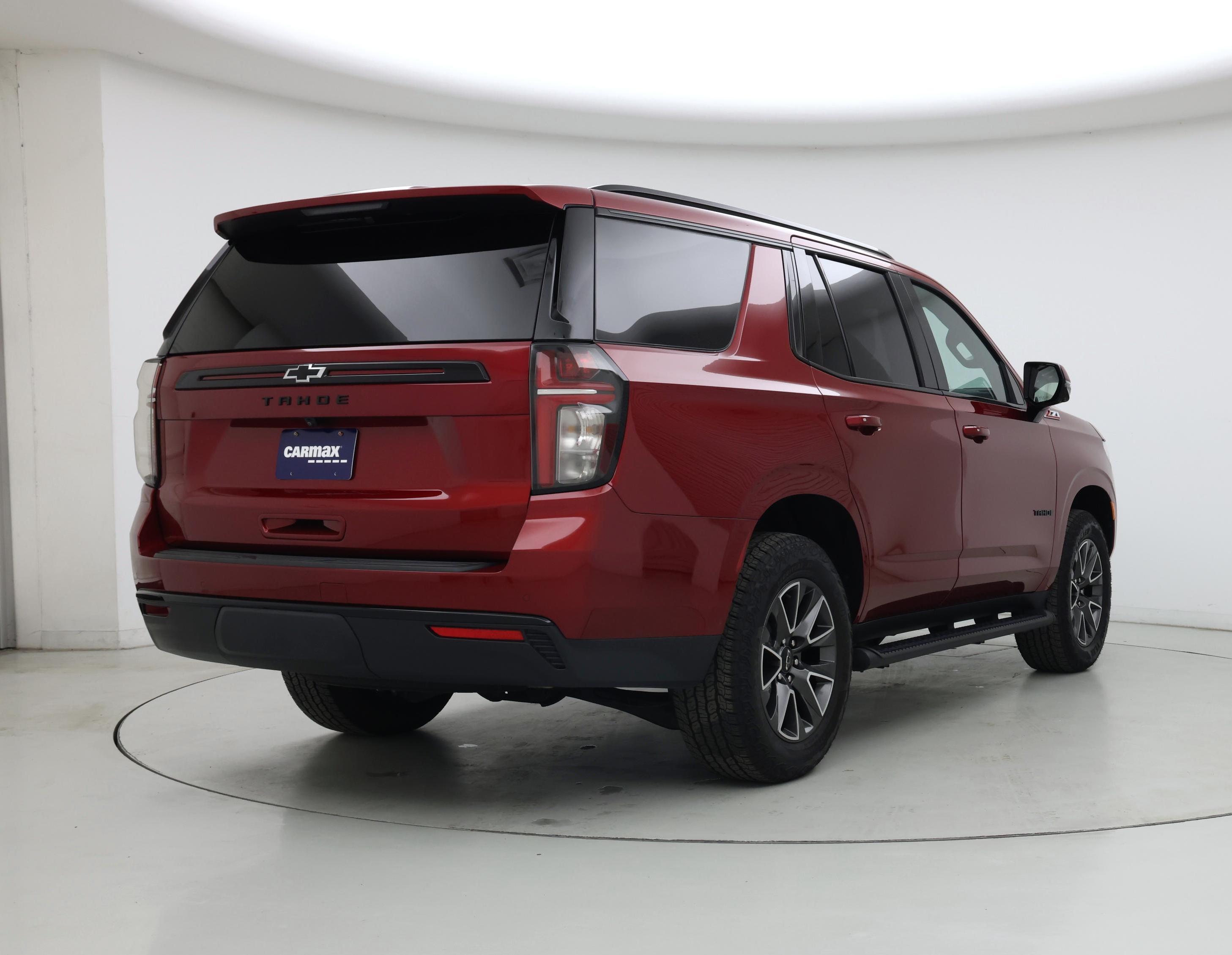 Thumbnail: 2024 Chevrolet Tahoe - 8