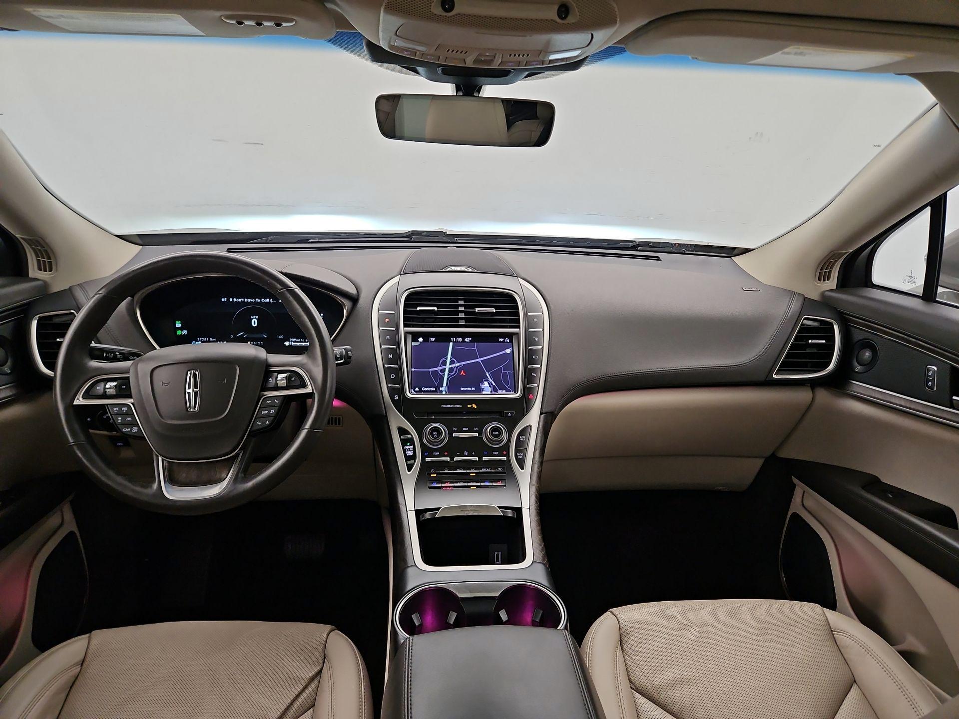 Thumbnail: 2019 Lincoln Nautilus - 9