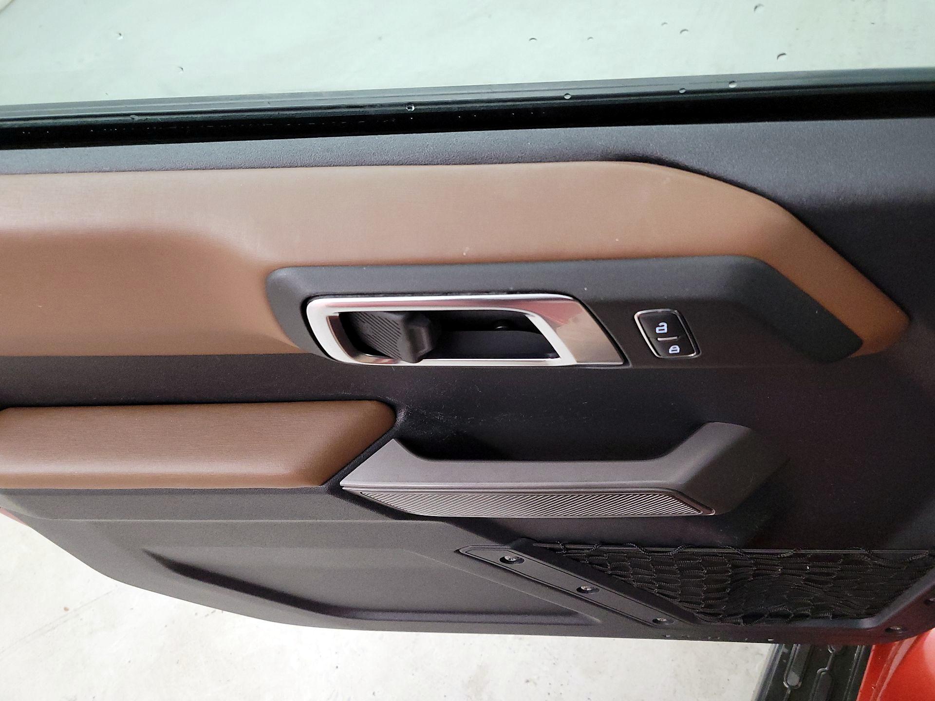 Thumbnail: 2022 Ford Bronco - 12