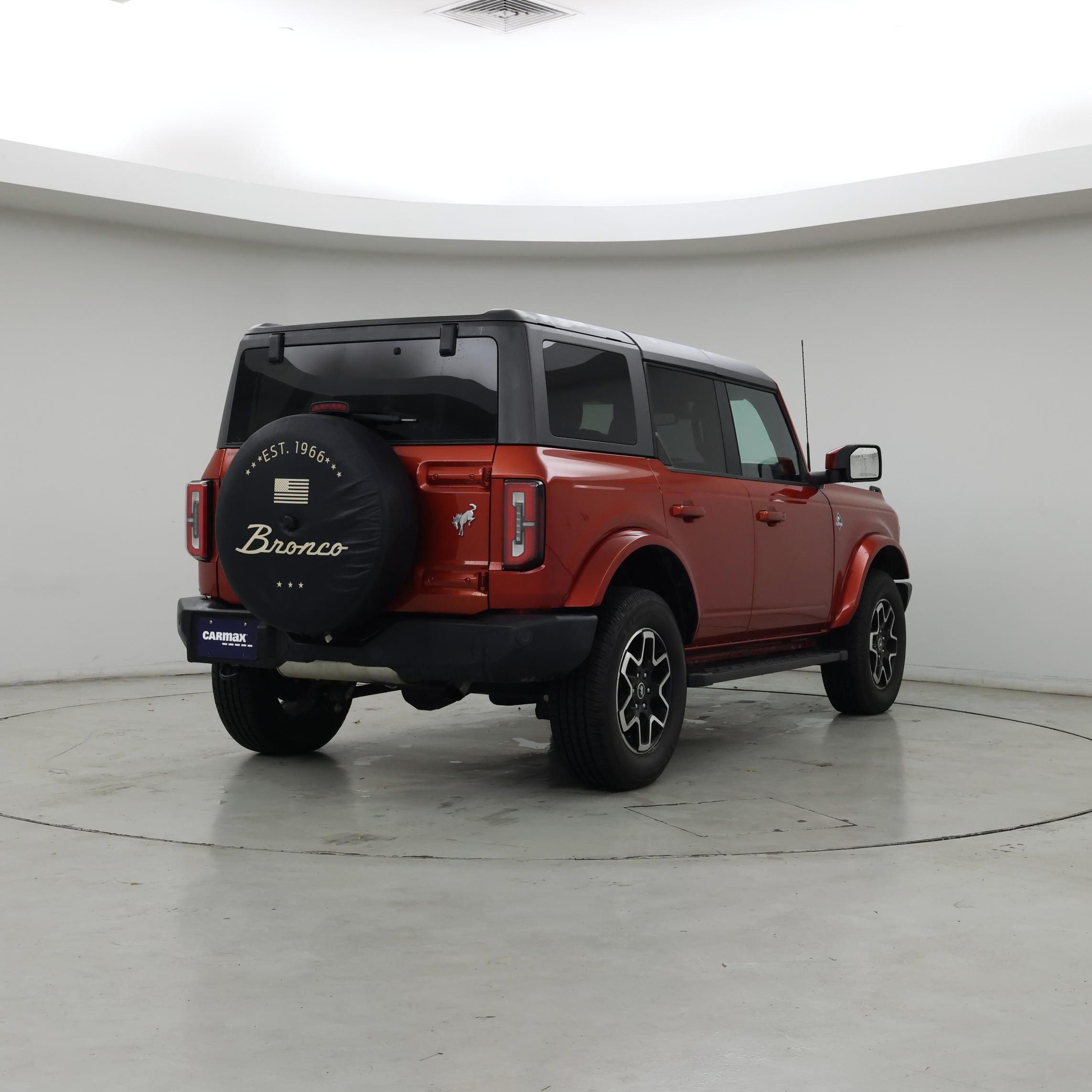 Thumbnail: 2022 Ford Bronco - 8