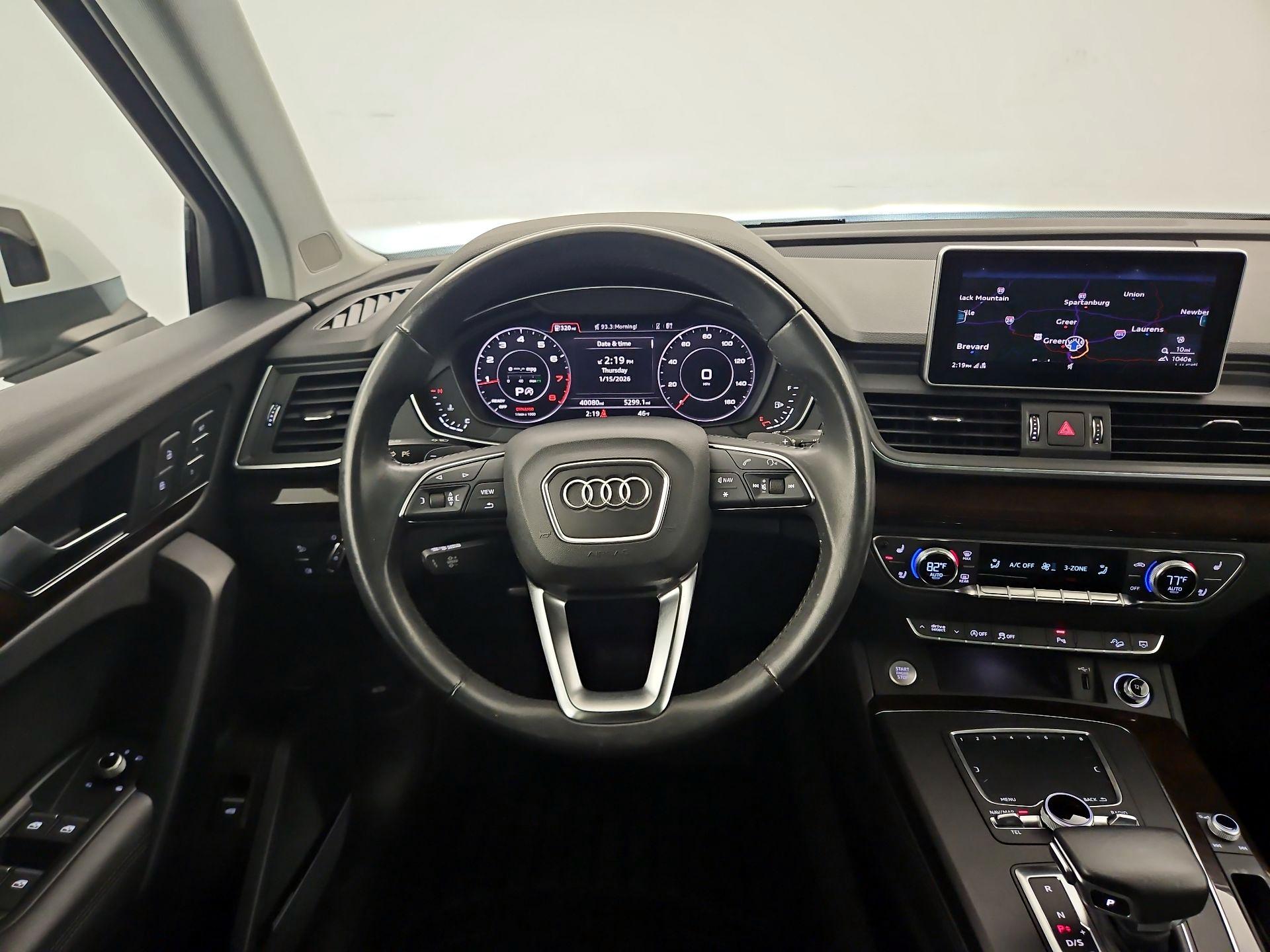 Thumbnail: 2019 Audi Q5 - 10