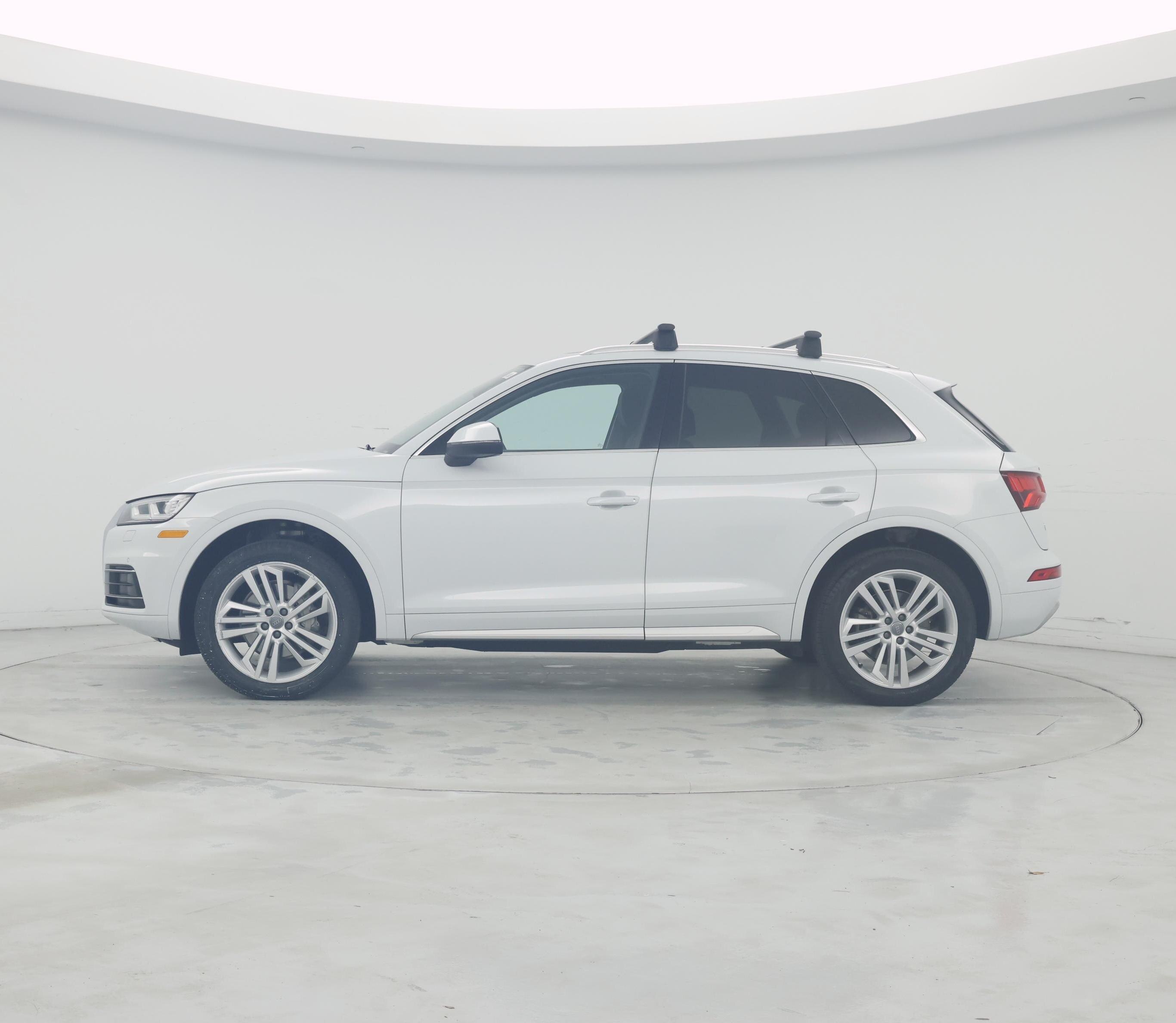 Thumbnail: 2019 Audi Q5 - 3
