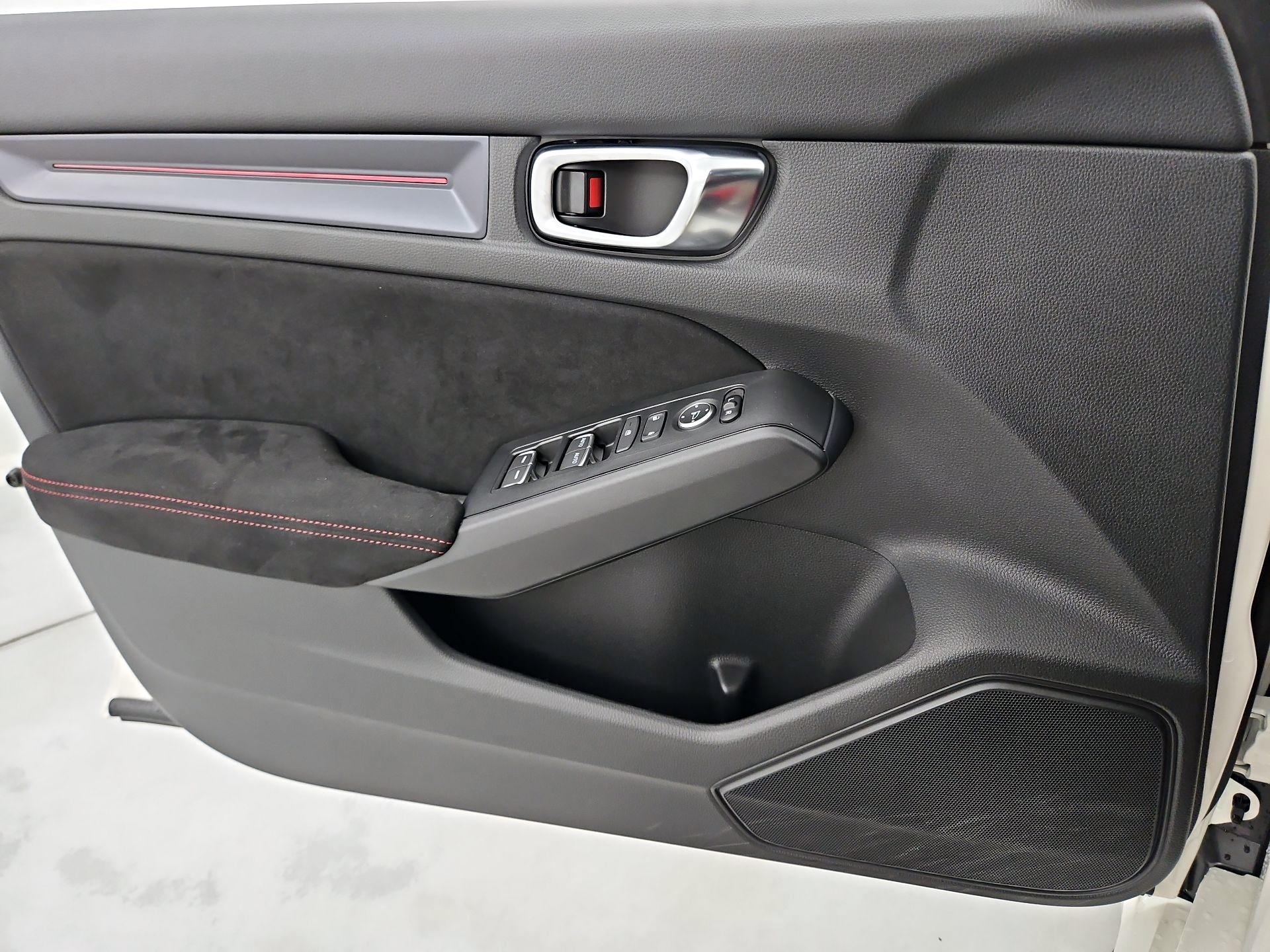 Thumbnail: 2025 Honda Civic - 12