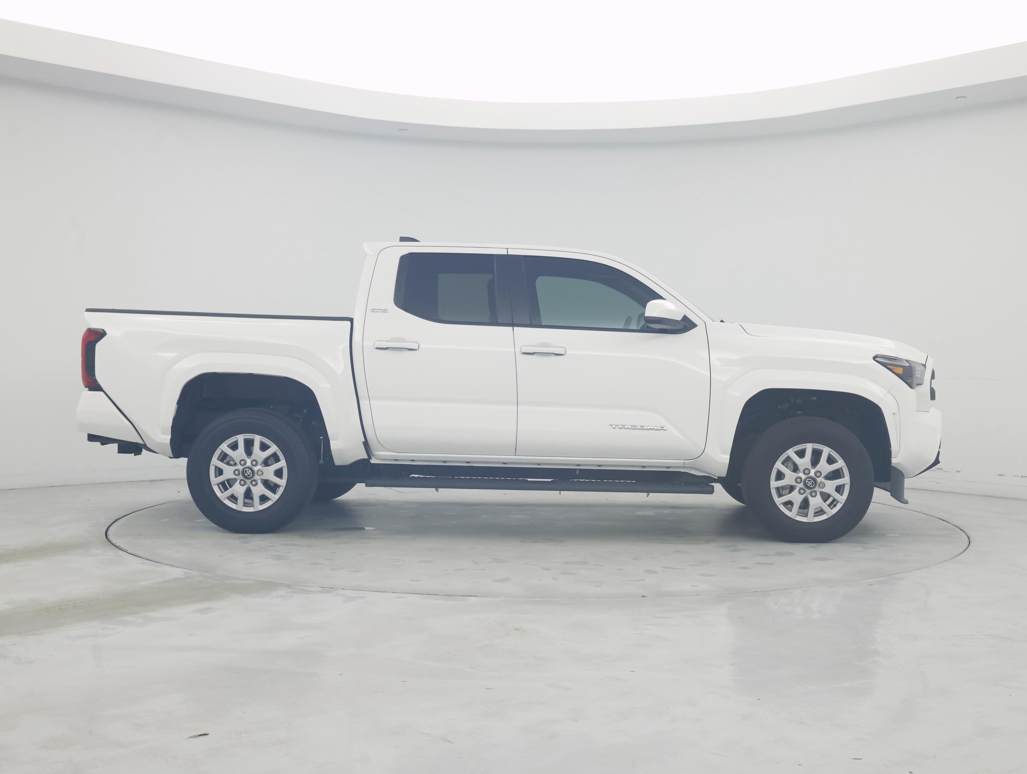 Thumbnail: 2024 Toyota Tacoma - 7