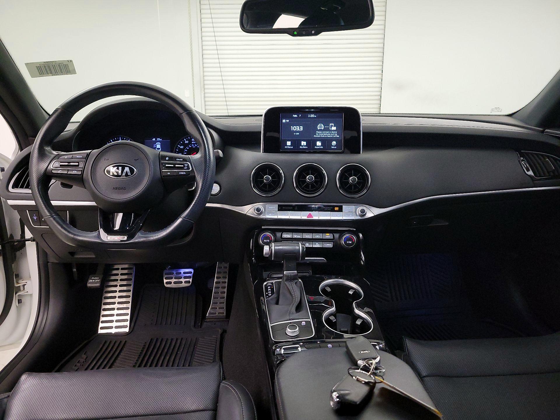 Thumbnail: 2021 Kia Stinger - 9