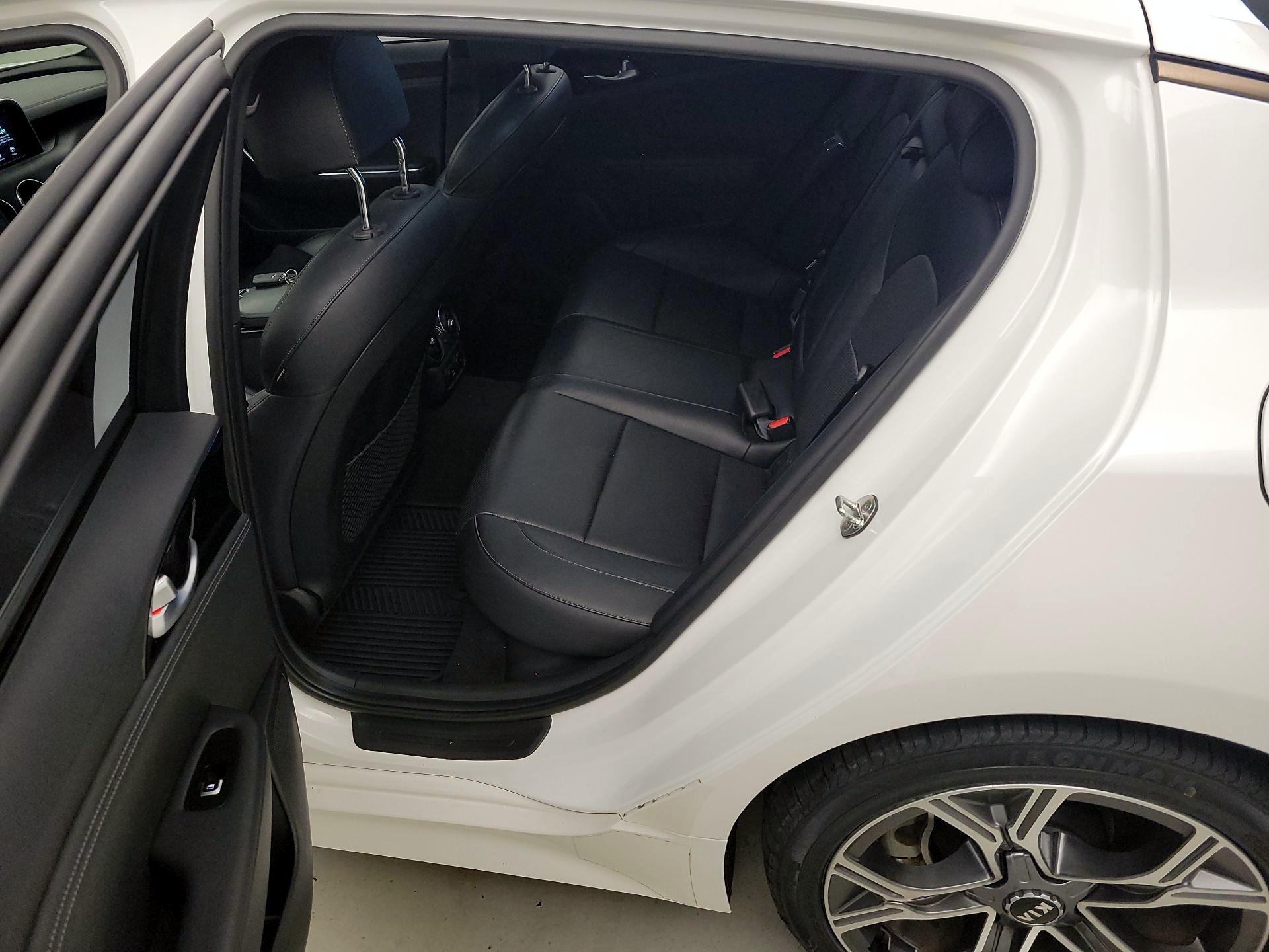 Thumbnail: 2021 Kia Stinger - 19