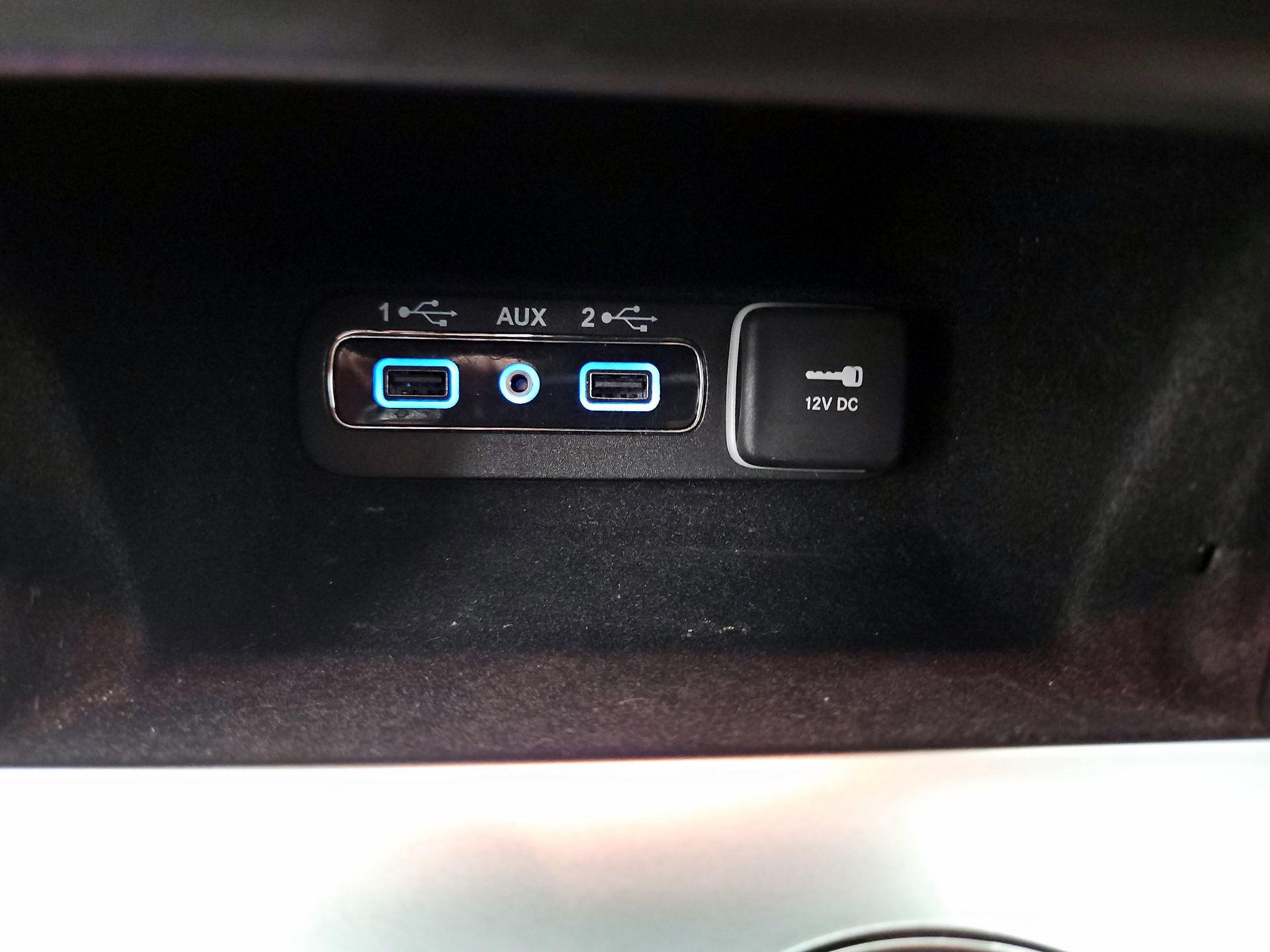 Thumbnail: 2018 Jeep Grand Cherokee - 19